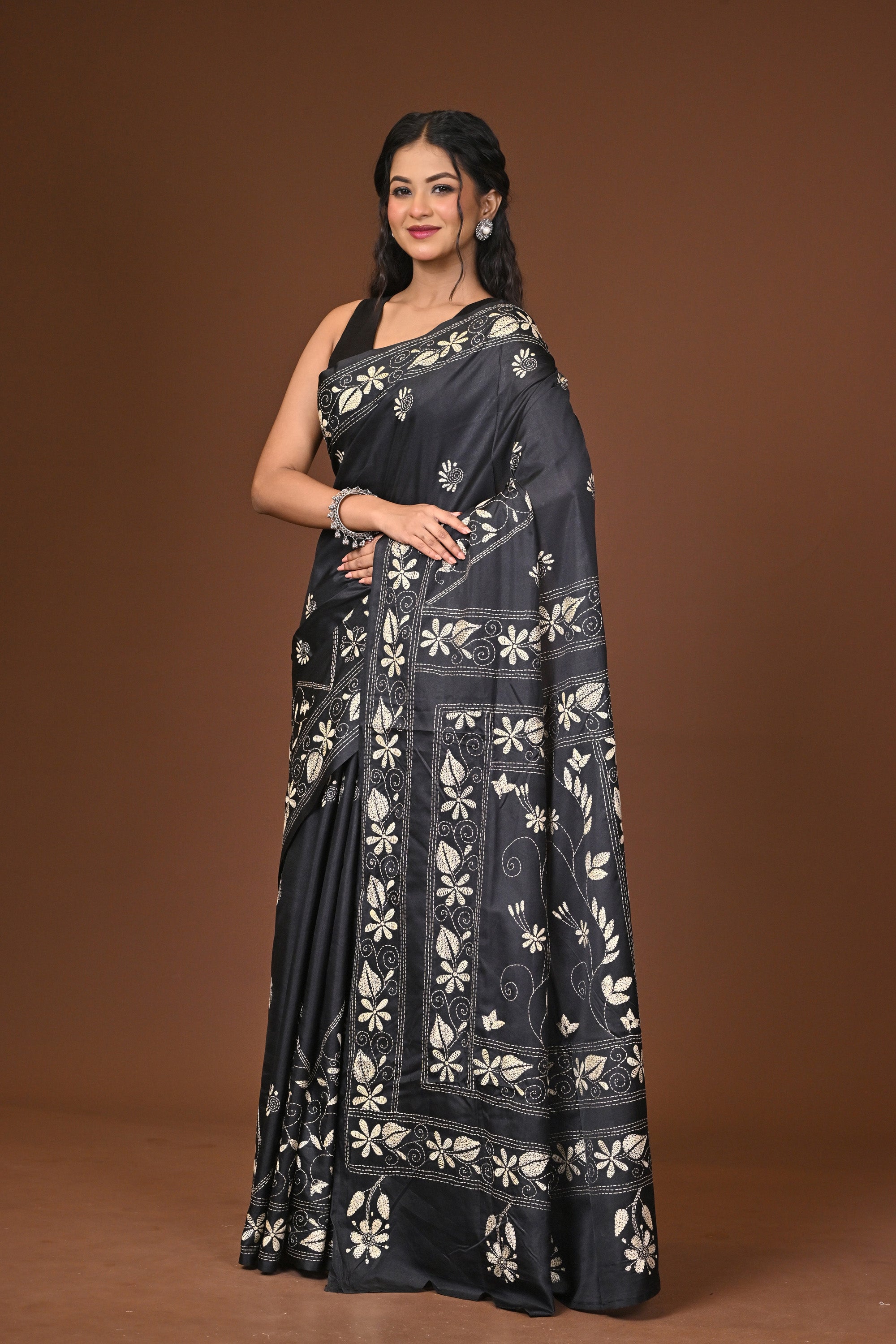 Blended Silk Kantha Stitch Saree Black Thumbnail
