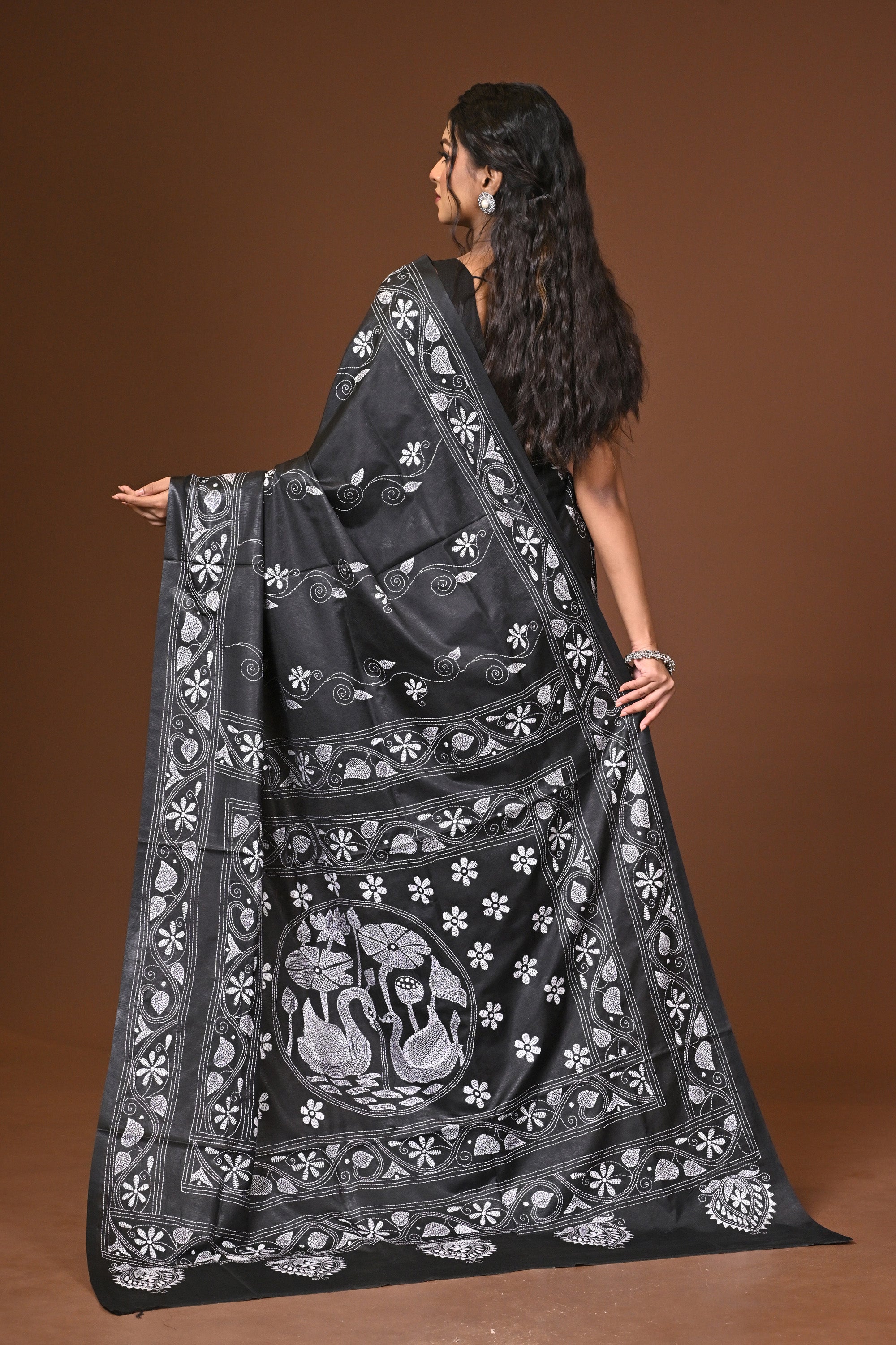 Blended Silk Kantha Stitch Saree Black Thumbnail