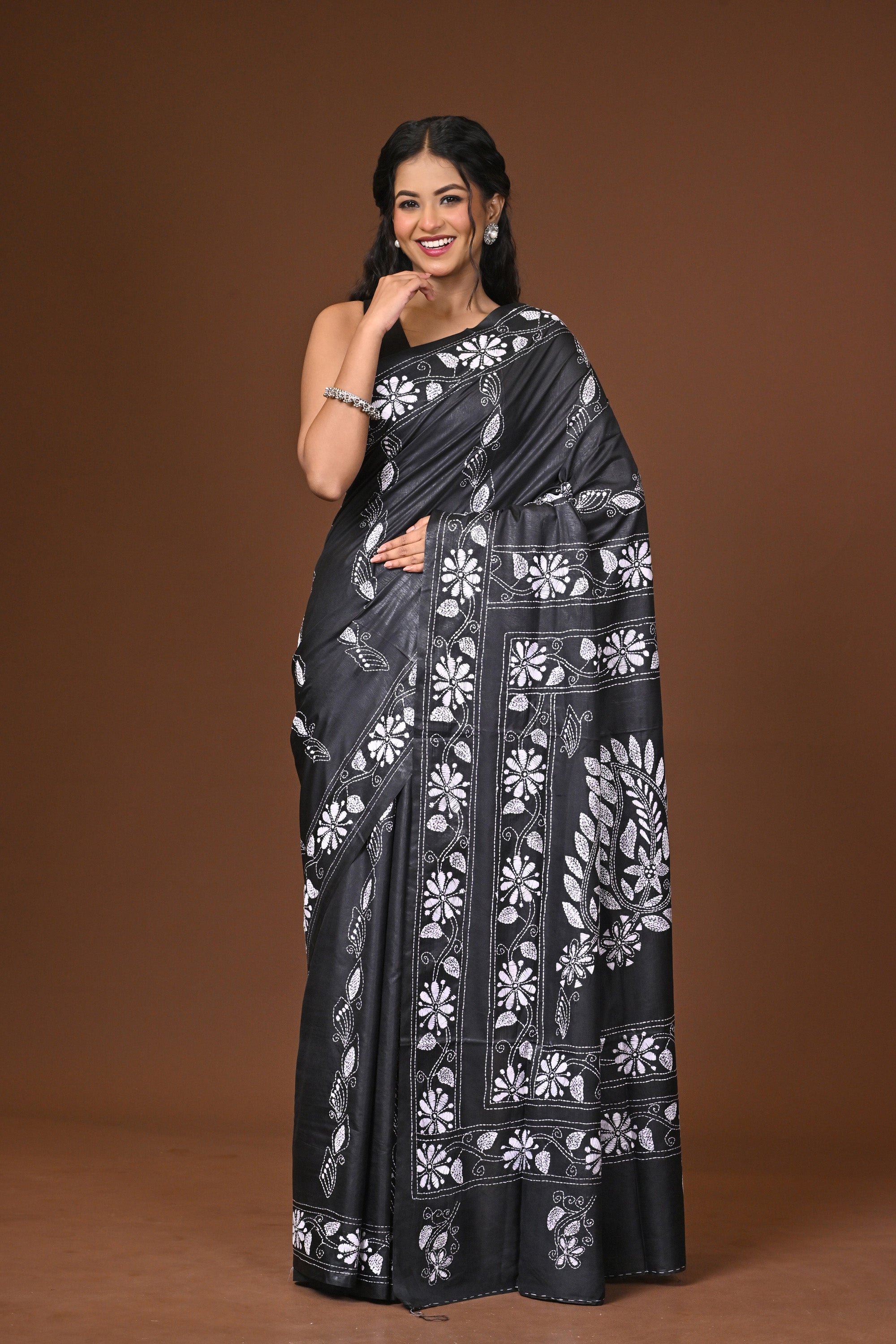 Blended Silk Kantha Stitch Saree Black Thumbnail