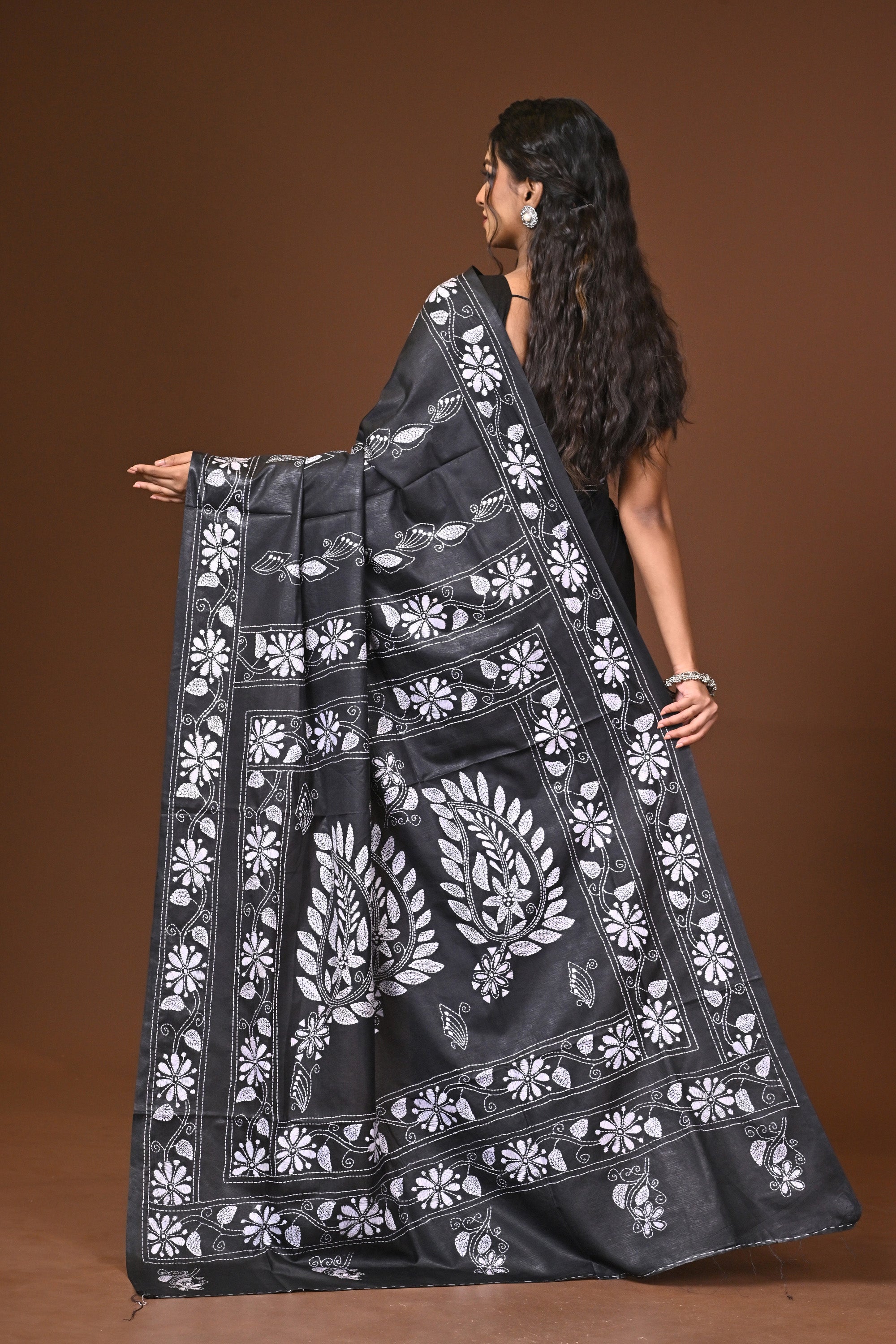 Blended Silk Kantha Stitch Saree Black Thumbnail