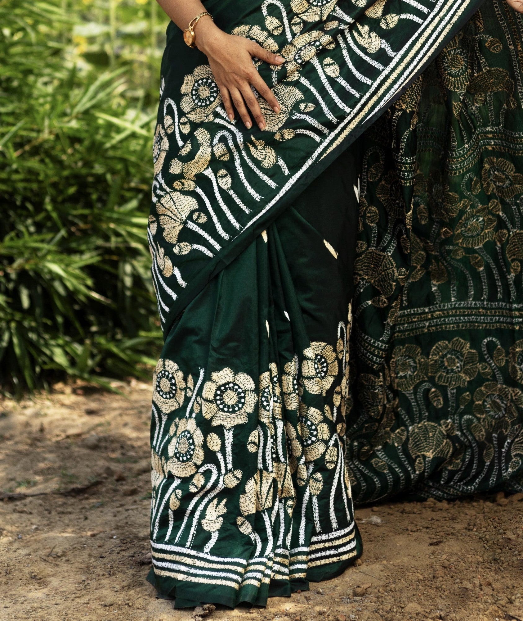Blended Silk Kantha Stitch Saree Bottle Green Thumbnail