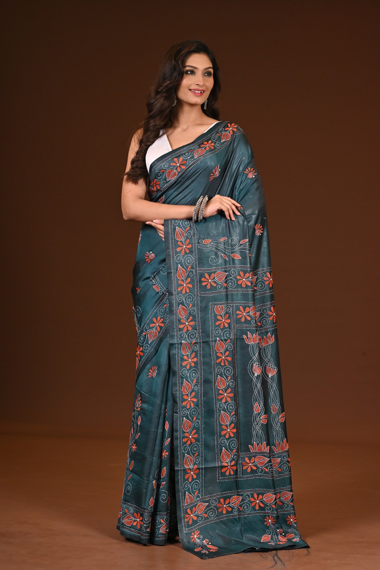 Blended Silk Kantha Stitch Saree Bottle Green Thumbnail
