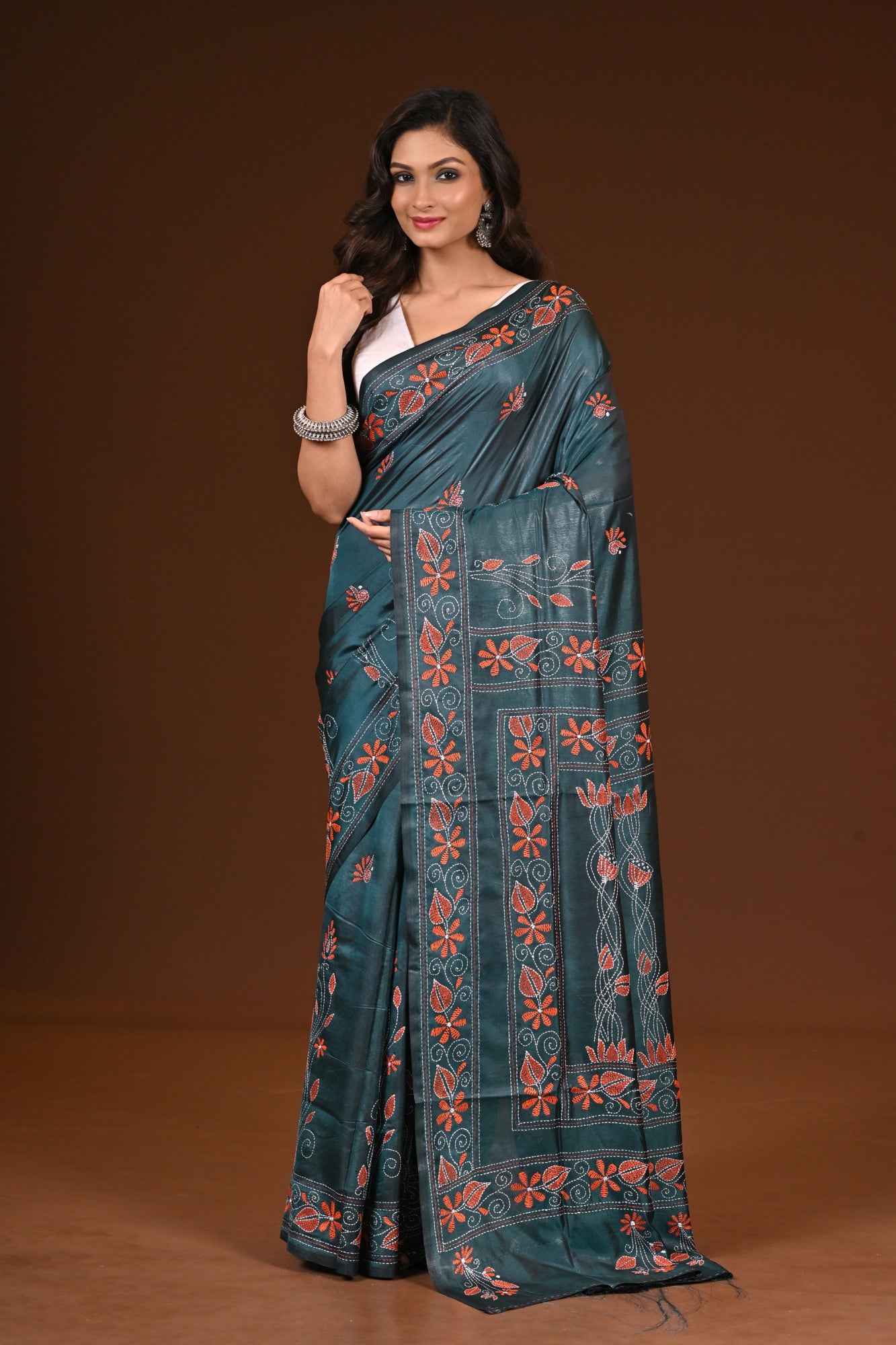 Blended Silk Kantha Stitch Saree Bottle Green Thumbnail