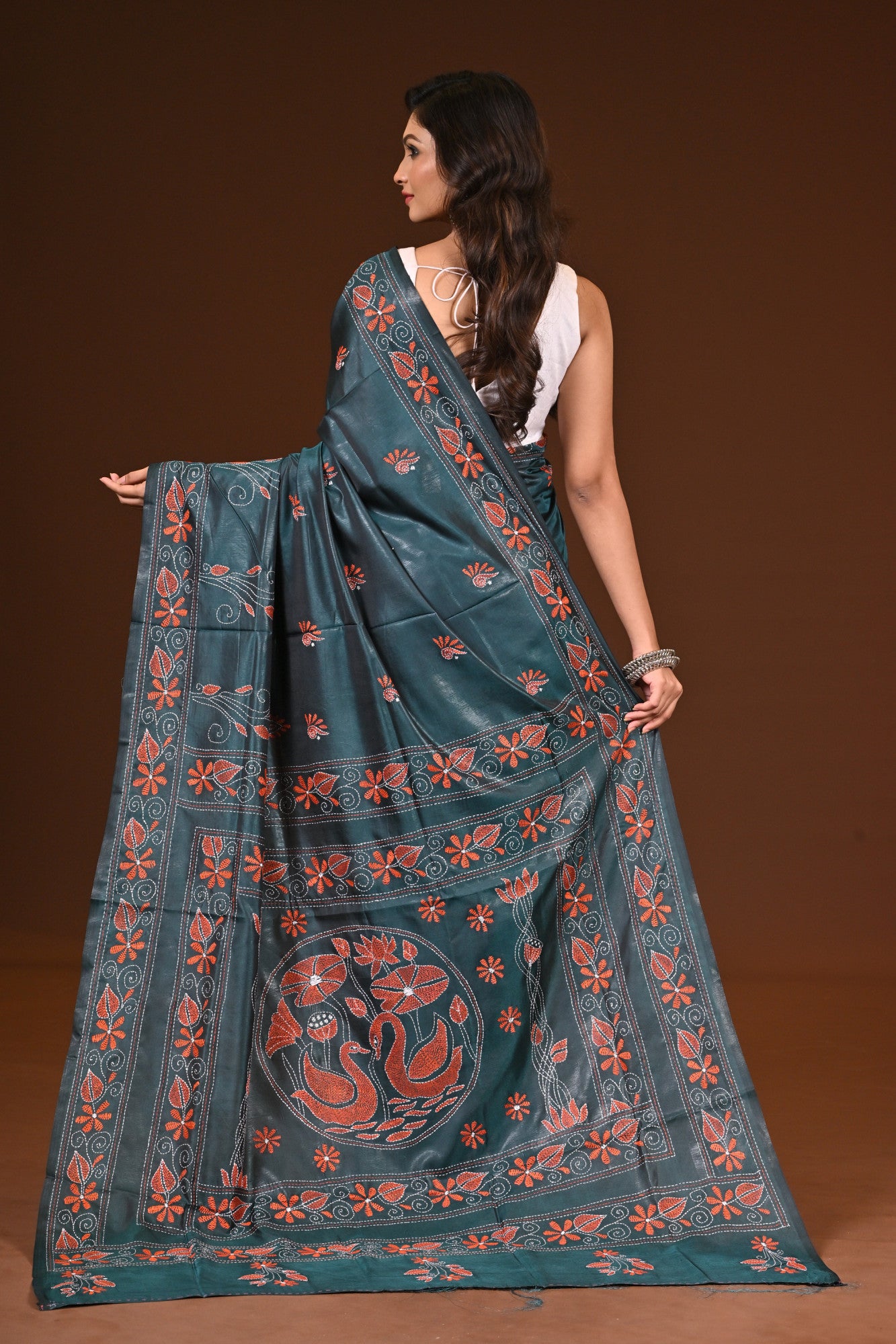Blended Silk Kantha Stitch Saree Bottle Green Thumbnail