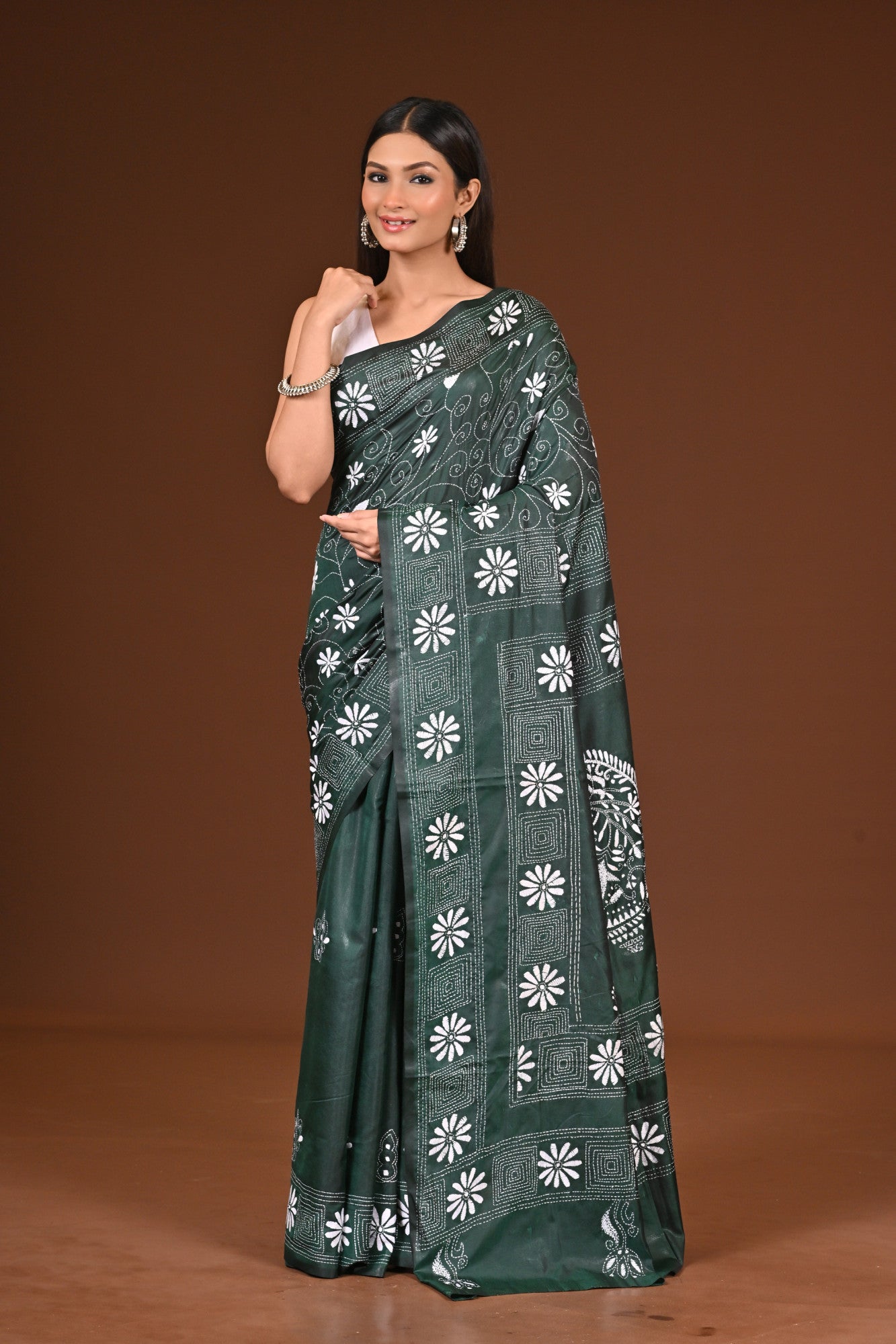 Blended Silk Kantha Stitch Saree Bottle Green Thumbnail