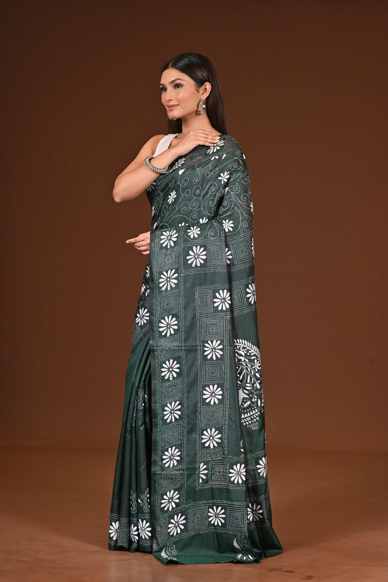 Blended Silk Kantha Stitch Saree Bottle Green Thumbnail