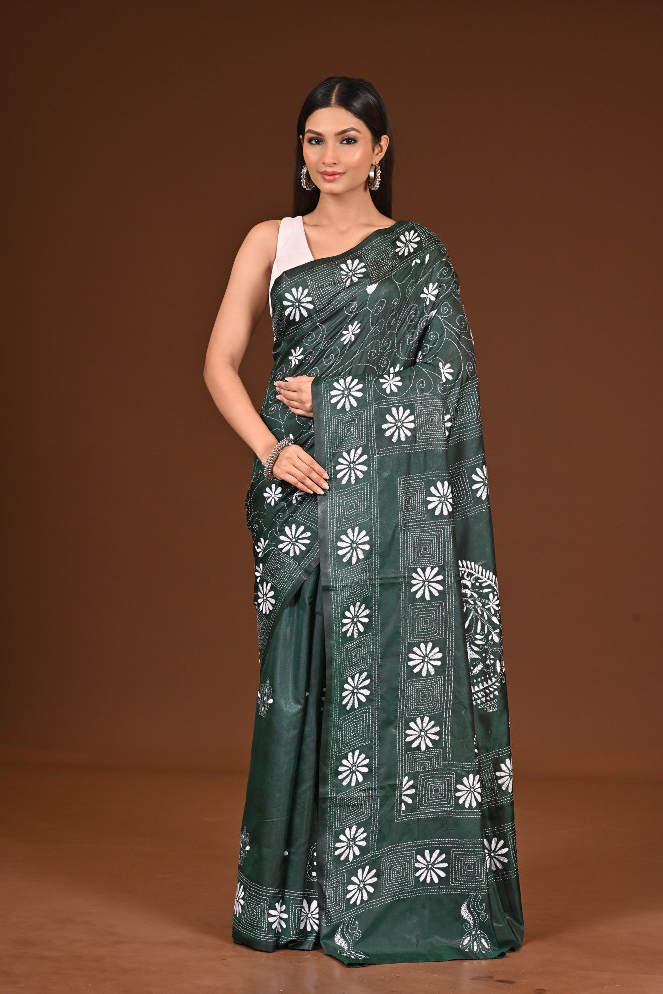 Blended Silk Kantha Stitch Saree Bottle Green Thumbnail
