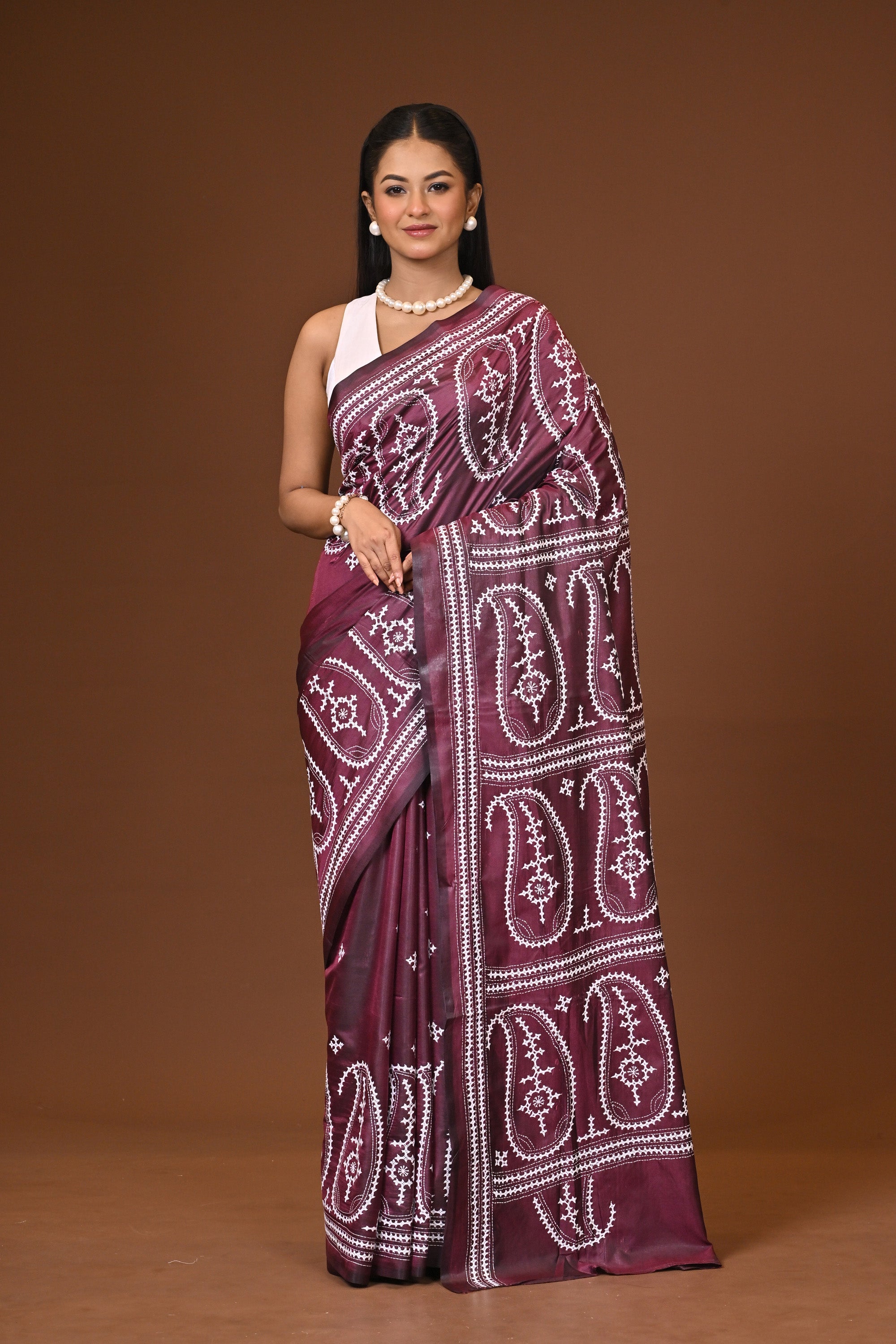 Blended Silk Kantha Saree Thumbnail