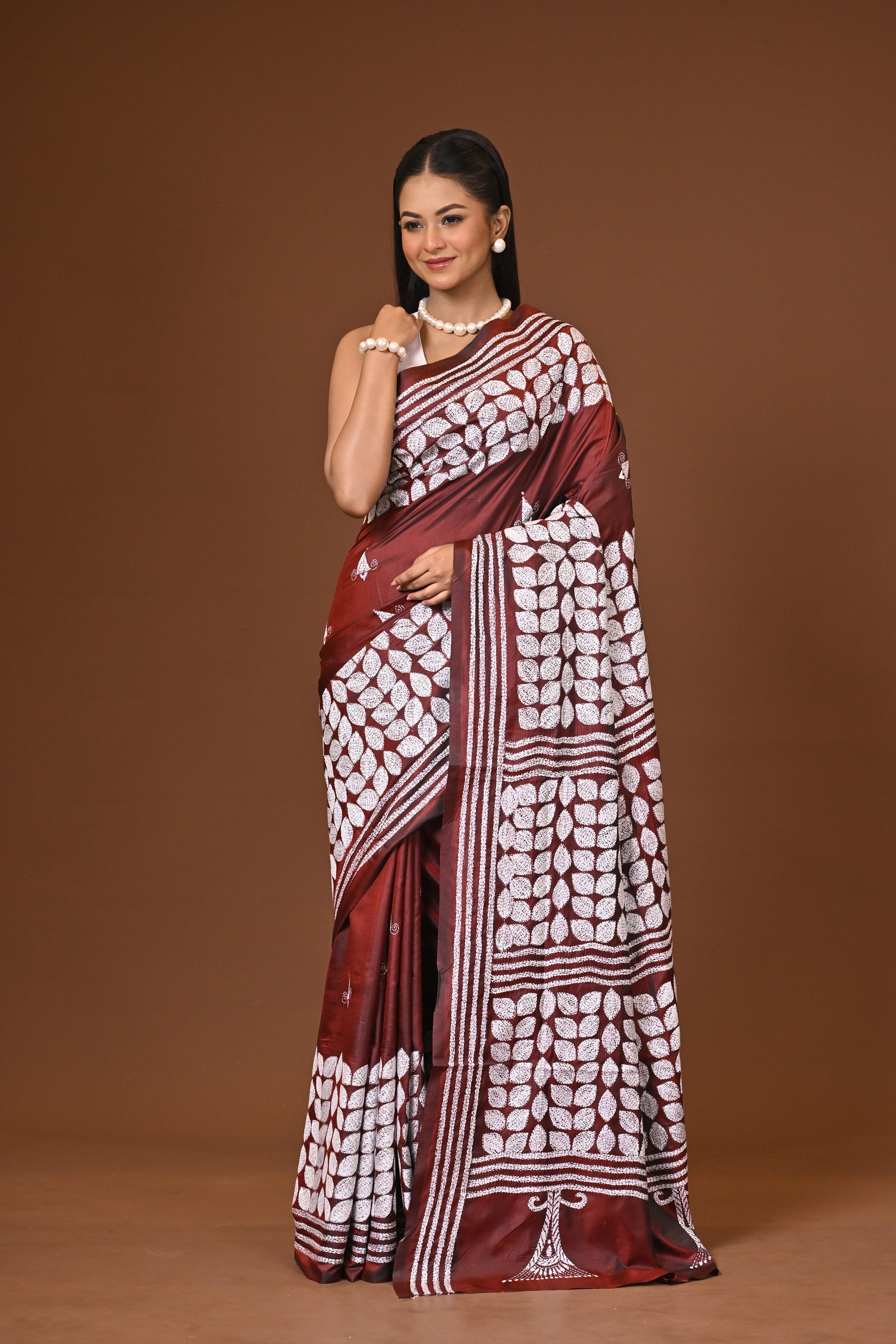 Blended Silk Kantha Stitch Saree Brown Thumbnail