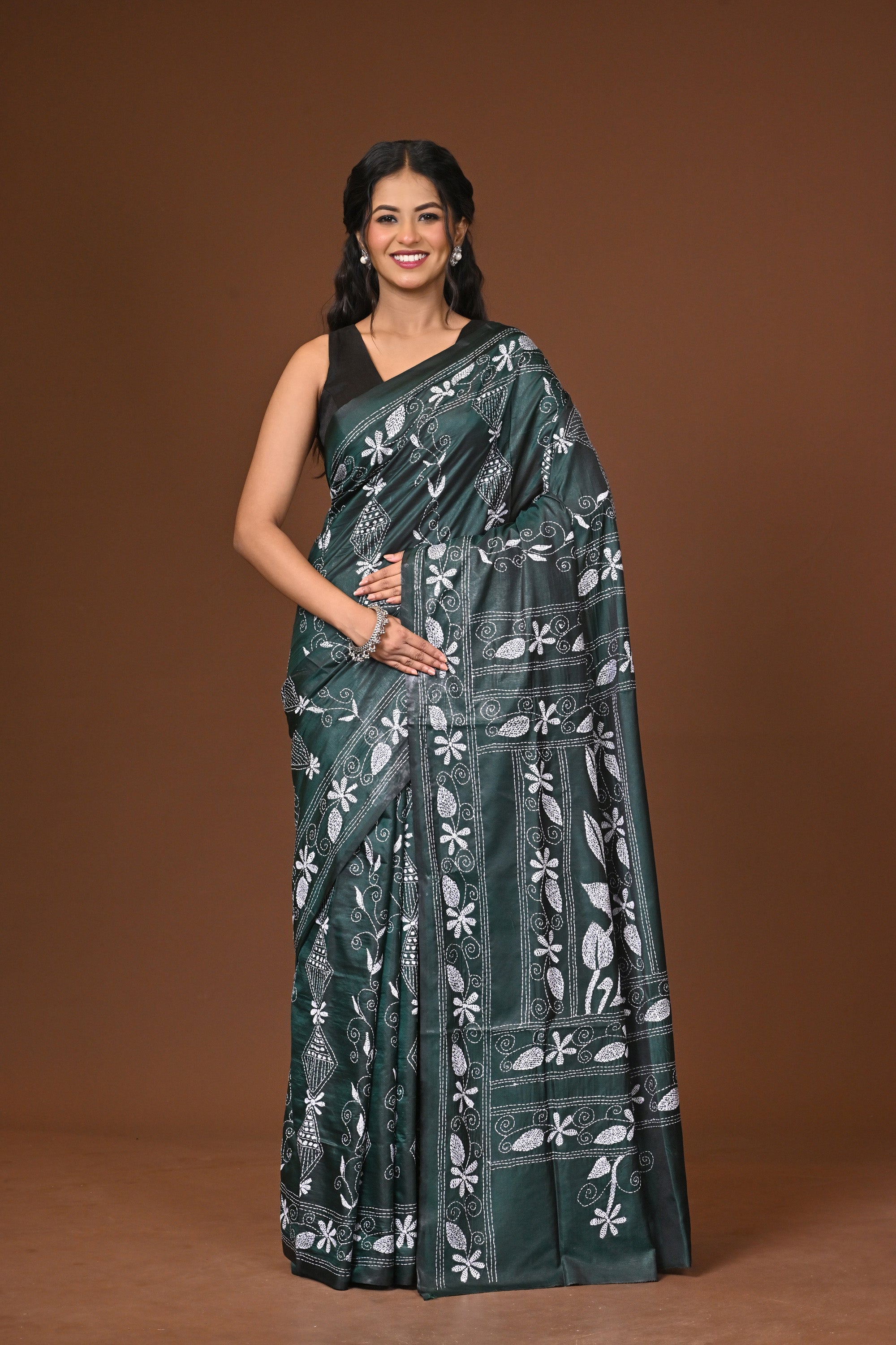 Blended Silk Kantha Stitch Saree Green