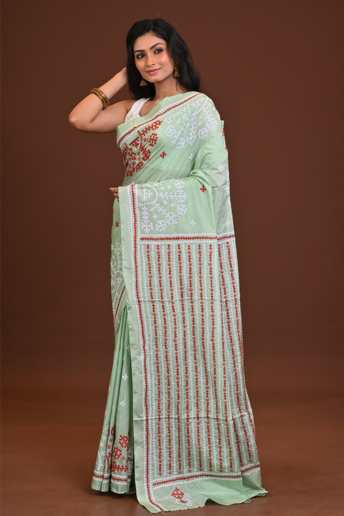 Blended Silk Kantha Stitch Saree Green Thumbnail