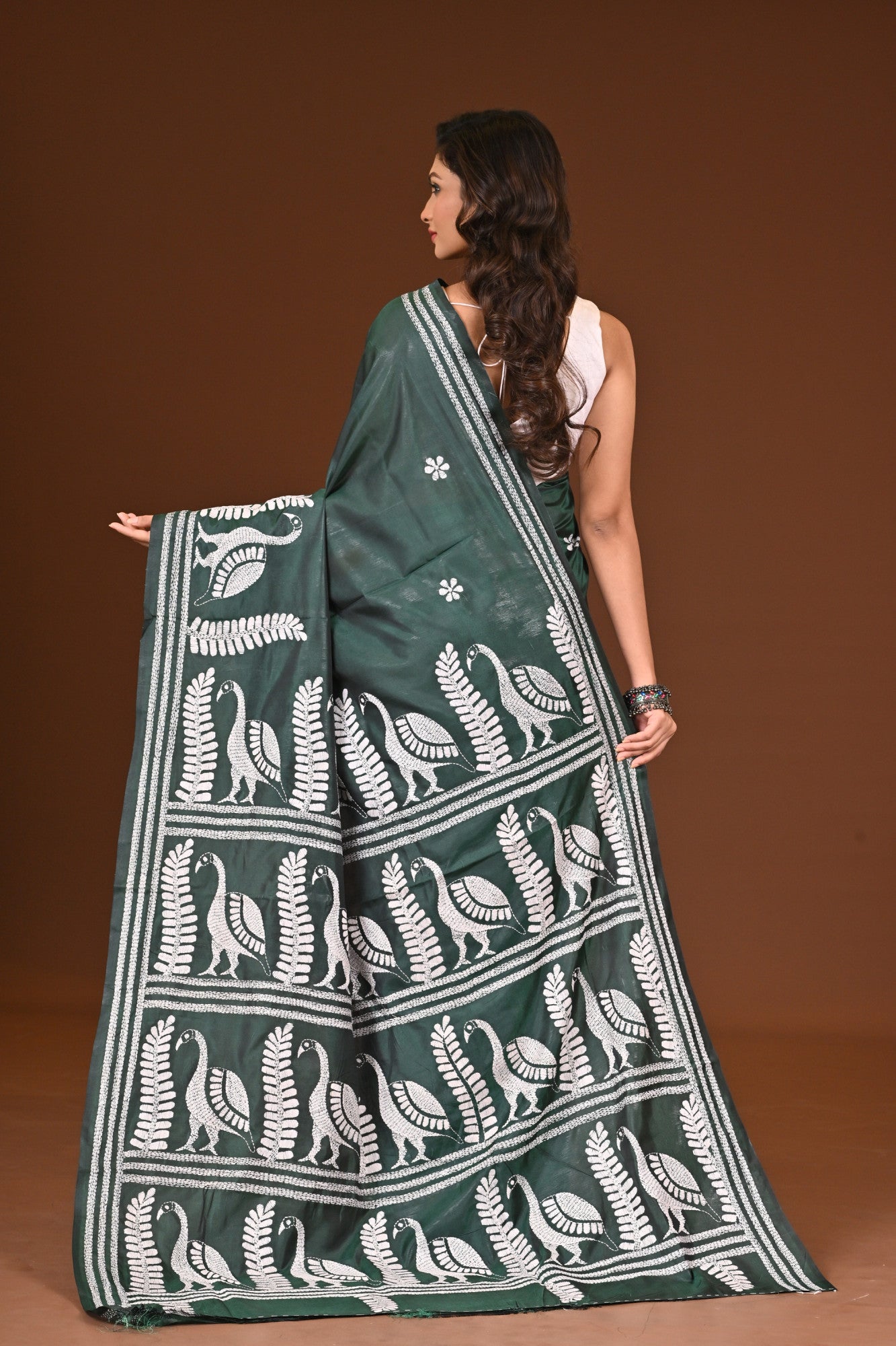 Blended Silk Kantha Stitch Saree Green Thumbnail
