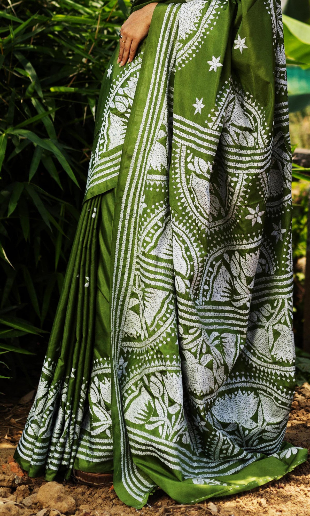 Blended Silk Kantha Stitch Saree Green Thumbnail