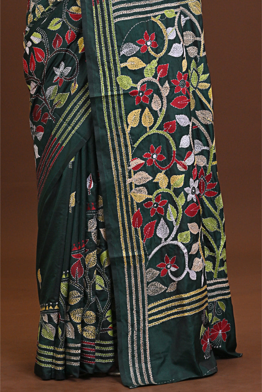 Blended Silk Kantha Stitch Saree Green Thumbnail