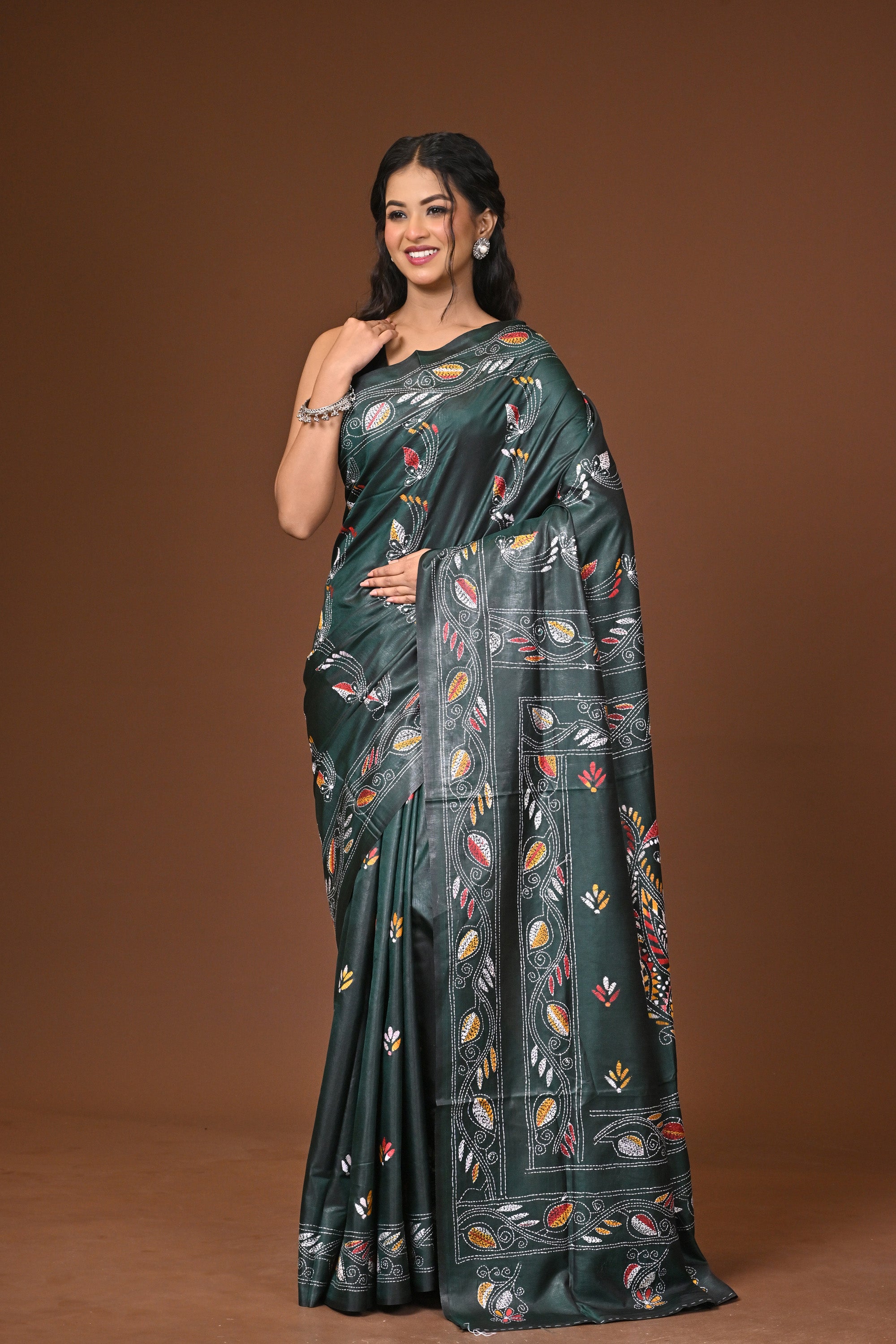 Blended Silk Kantha Stitch Saree Green Thumbnail