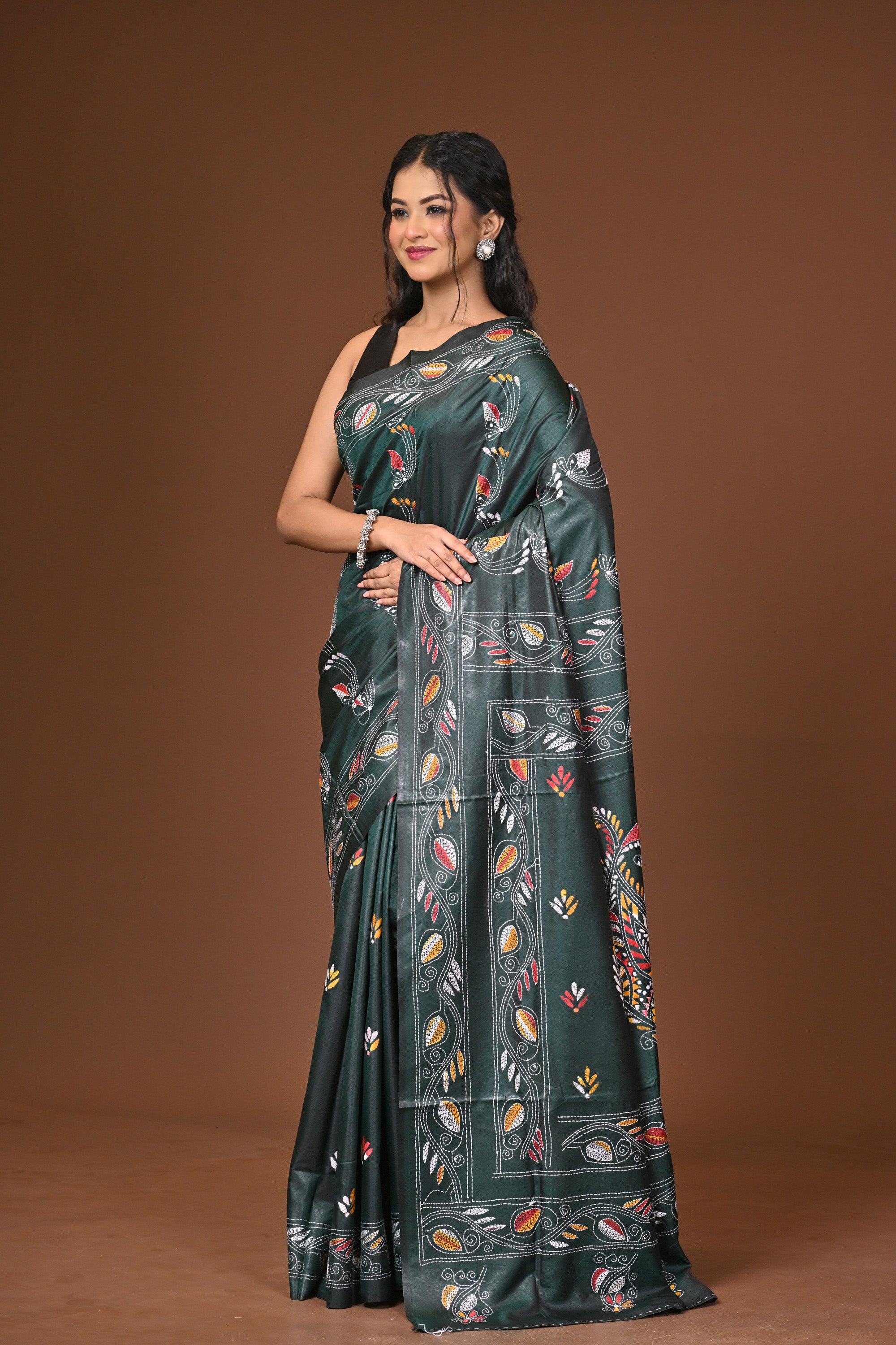 Blended Silk Kantha Stitch Saree Green Thumbnail