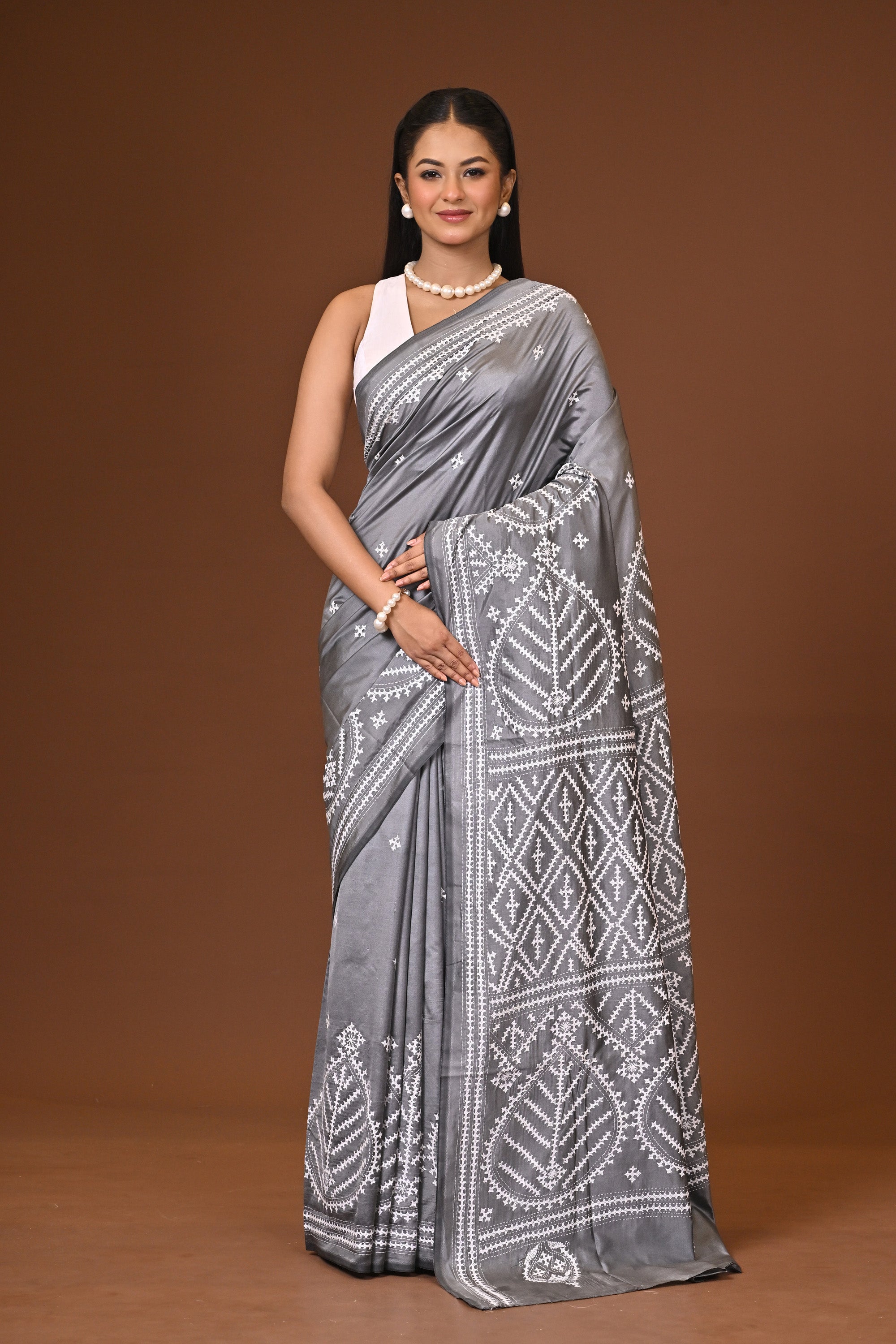 Blended Silk Kantha Stitch Saree Grey