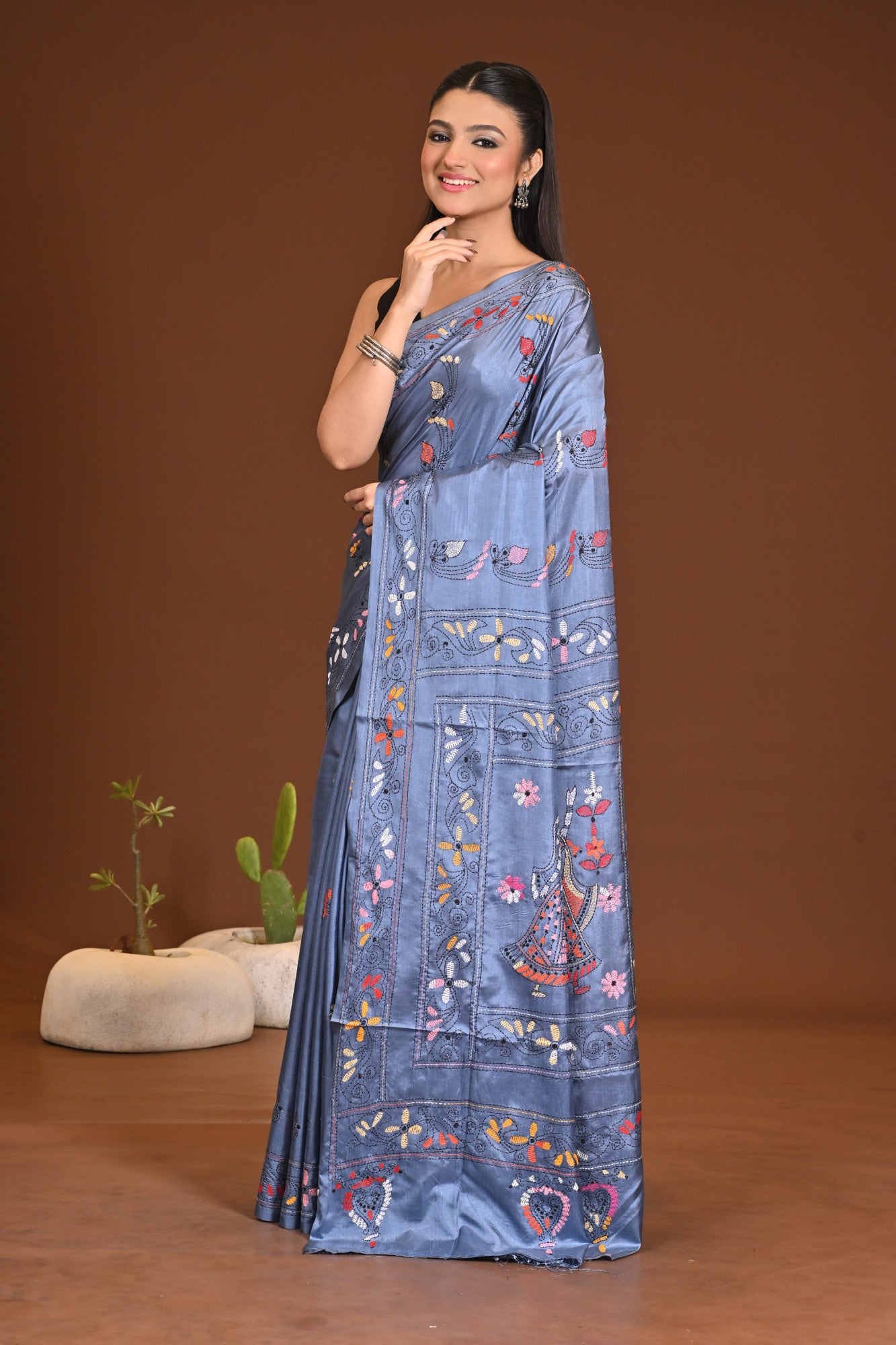 Blended Silk Kantha Stitch Saree Grey Thumbnail