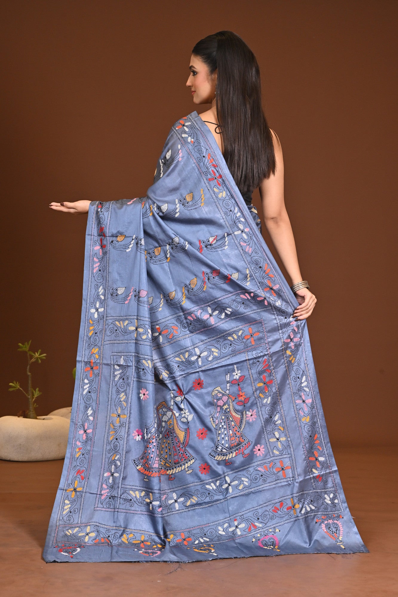 Blended Silk Kantha Stitch Saree Grey Thumbnail