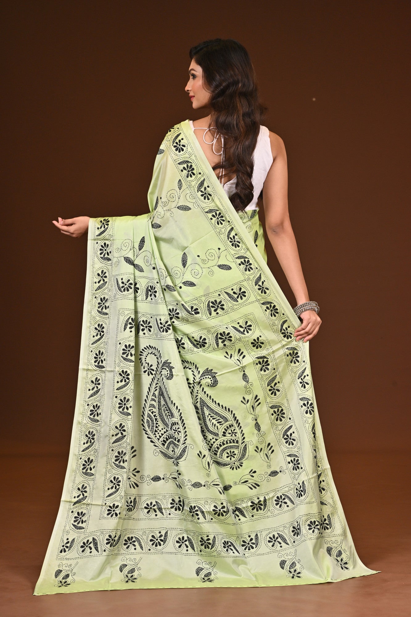Blended Silk Kantha Stitch Saree Light Green Thumbnail