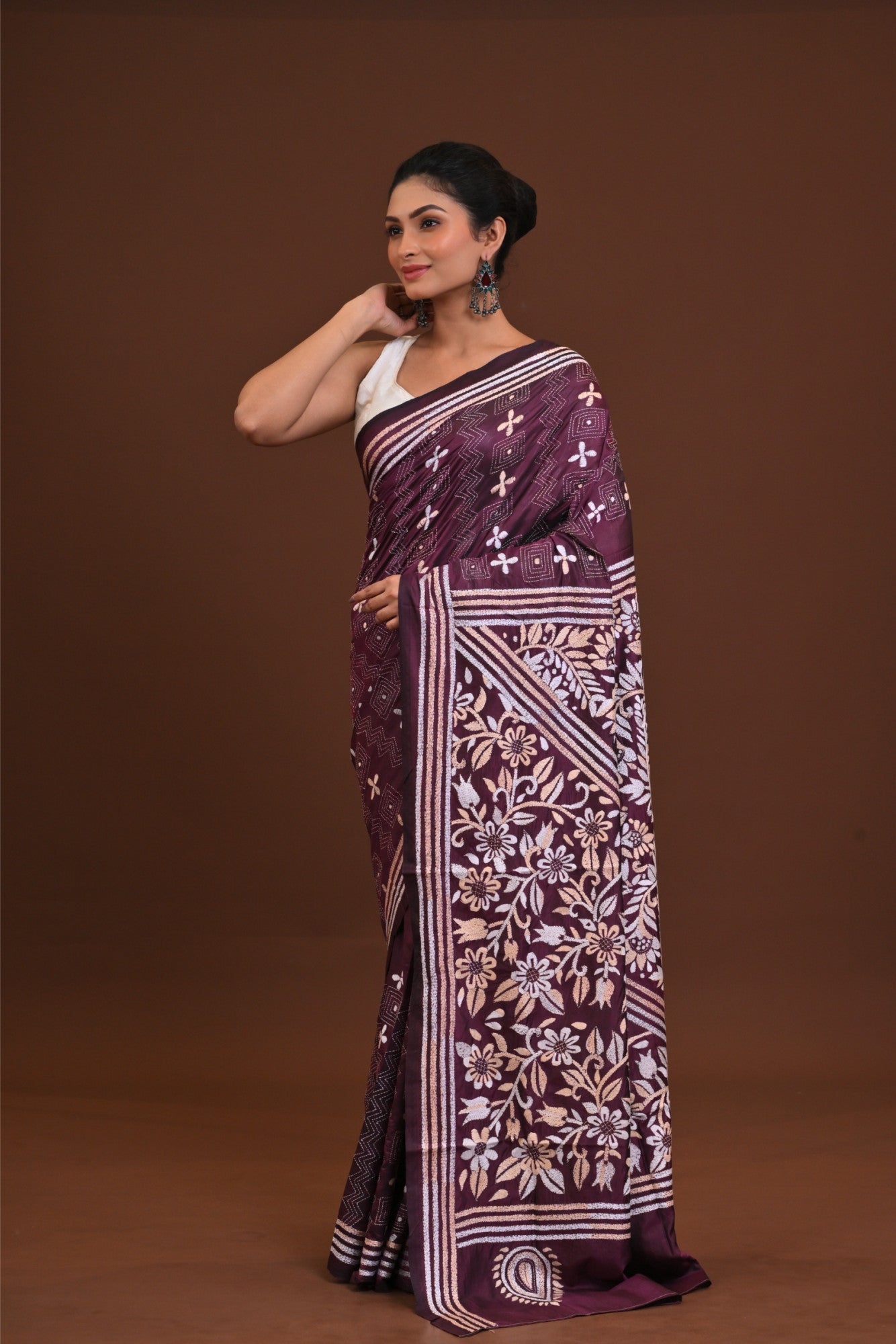 Blended Silk Kantha Stitch Saree Maroon Thumbnail