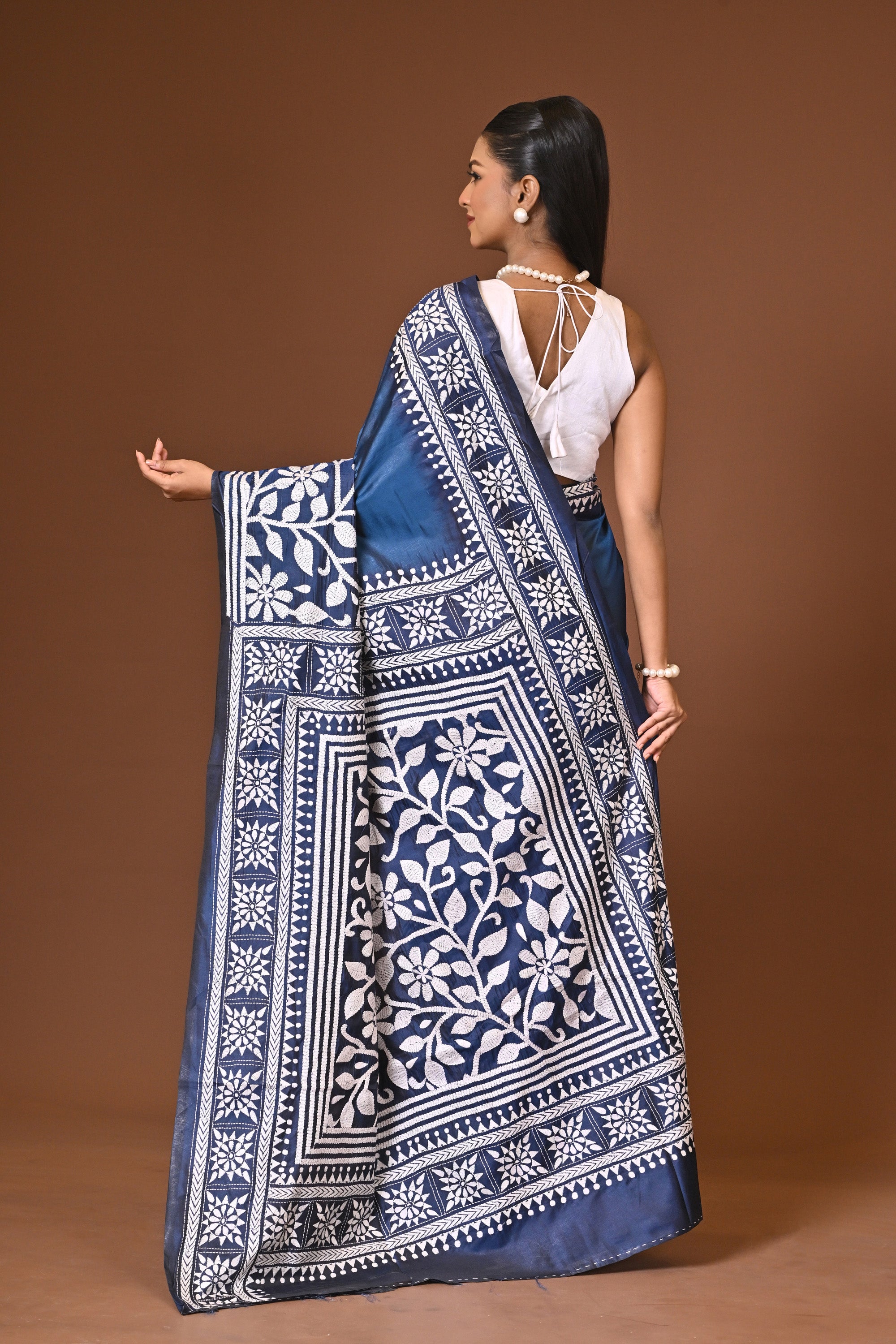 Blended Silk Kantha Stitch Saree Navy Blue Thumbnail