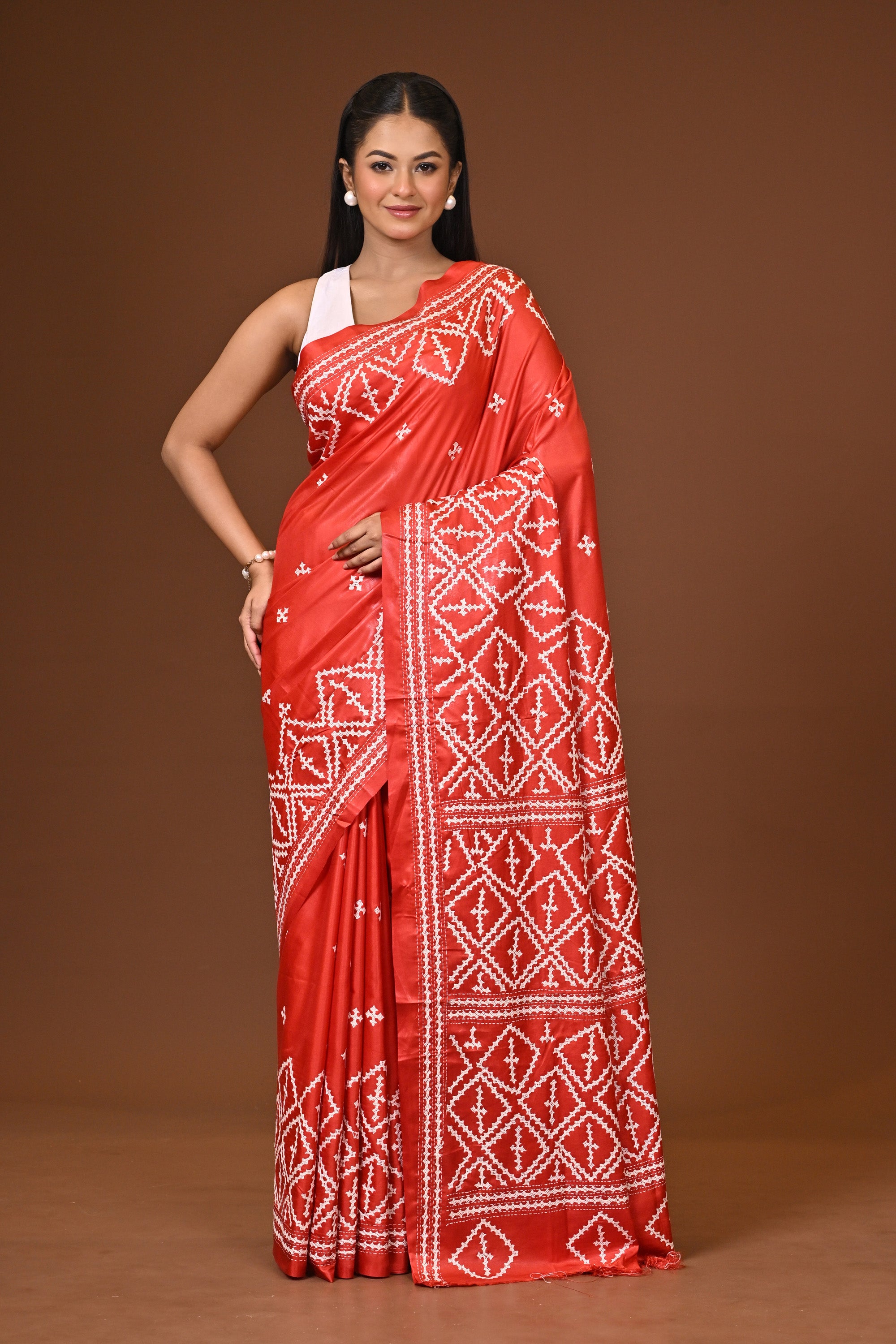 Blended Silk Kantha Stitch Saree Red Thumbnail