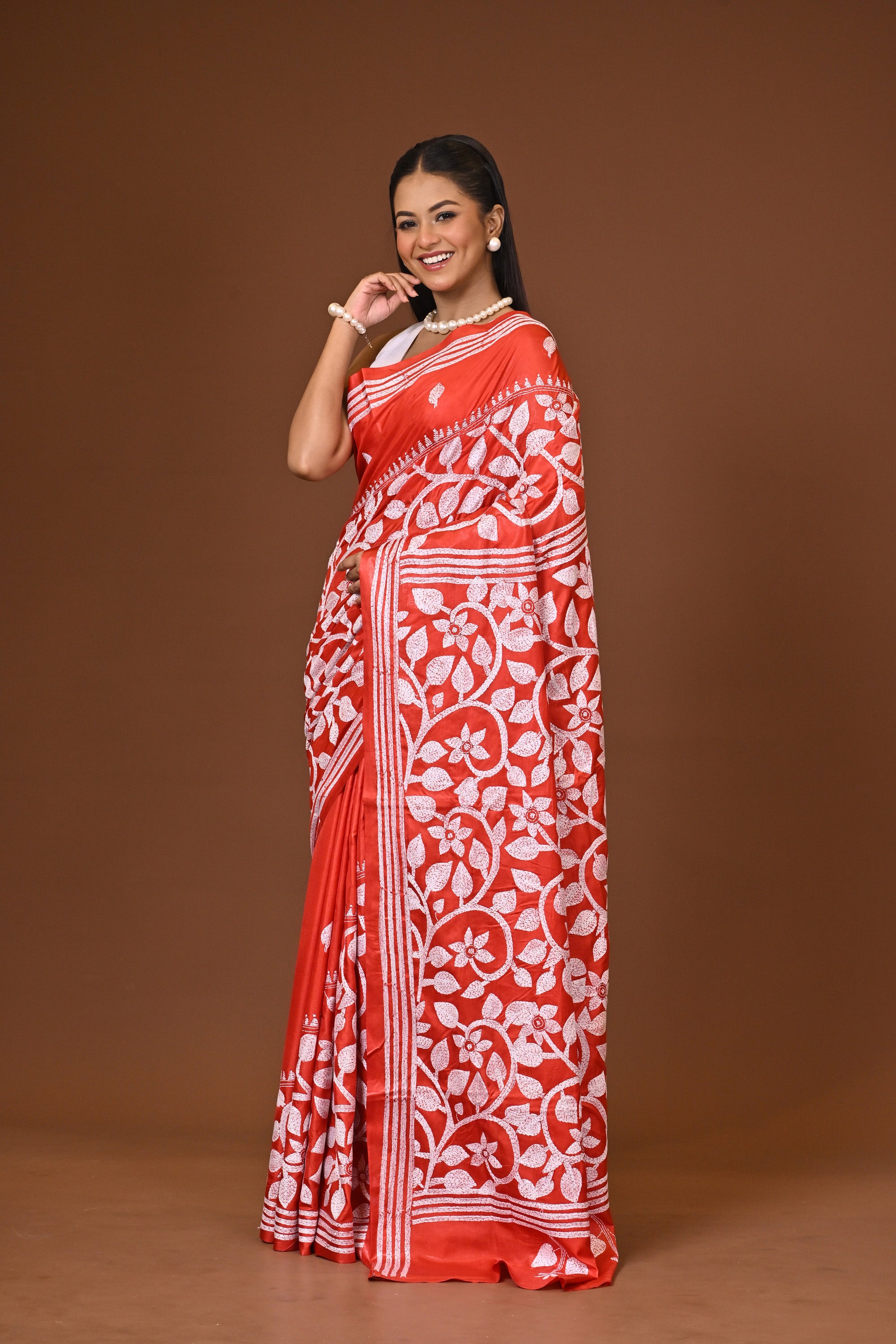 Blended Silk Kantha Stitch Saree Red Thumbnail