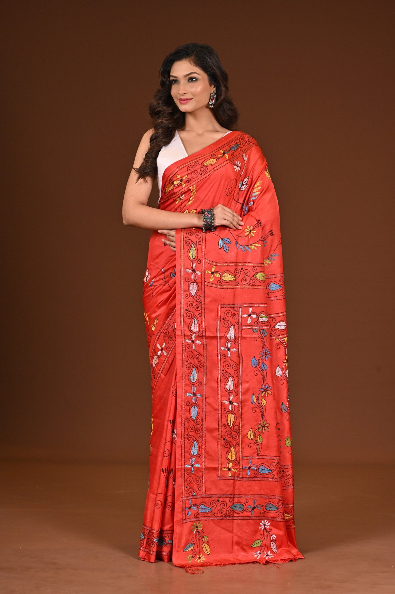 Blended Silk Kantha Stitch Saree Red Thumbnail