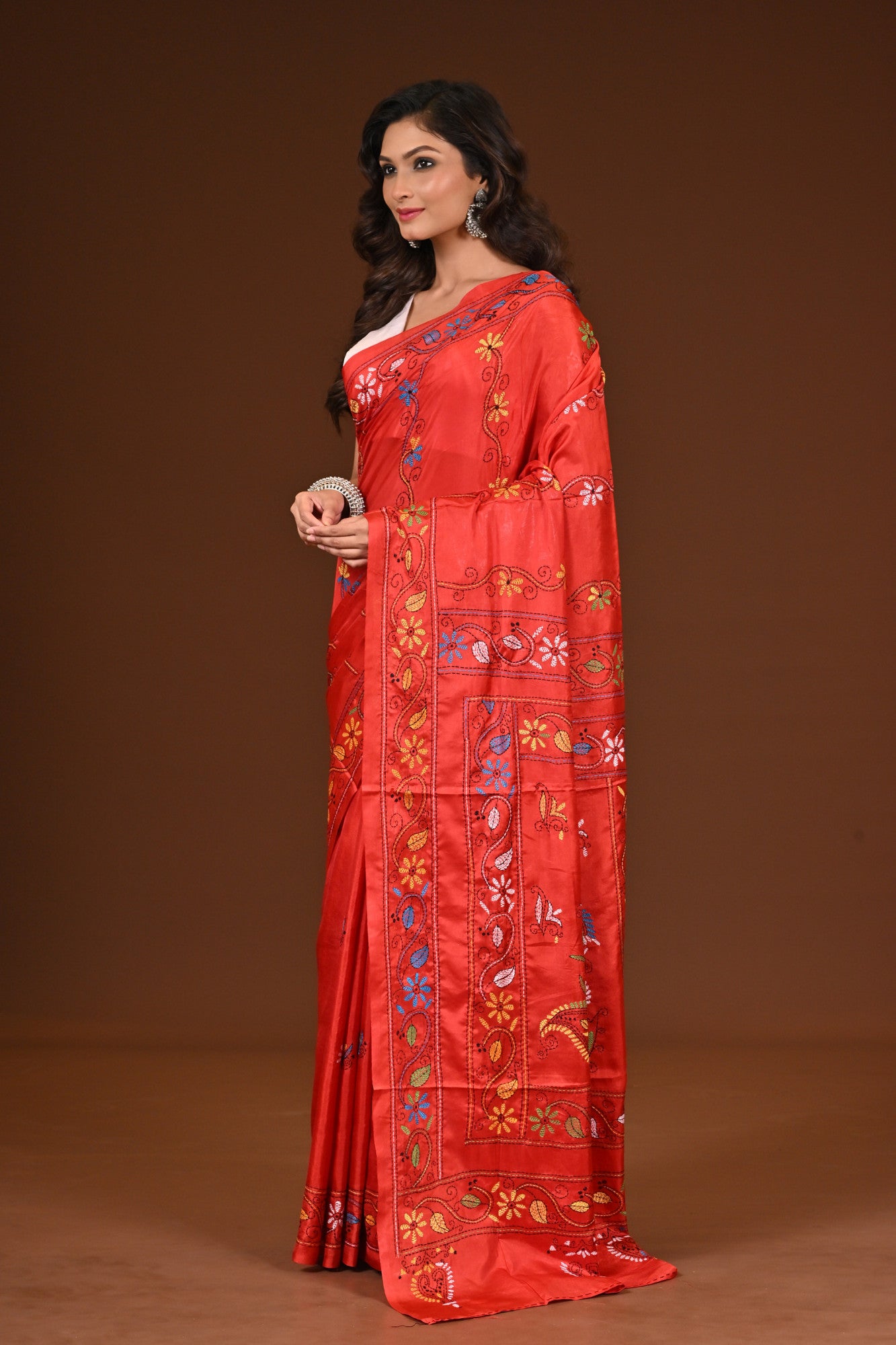 Blended Silk Kantha Stitch Saree Red Thumbnail