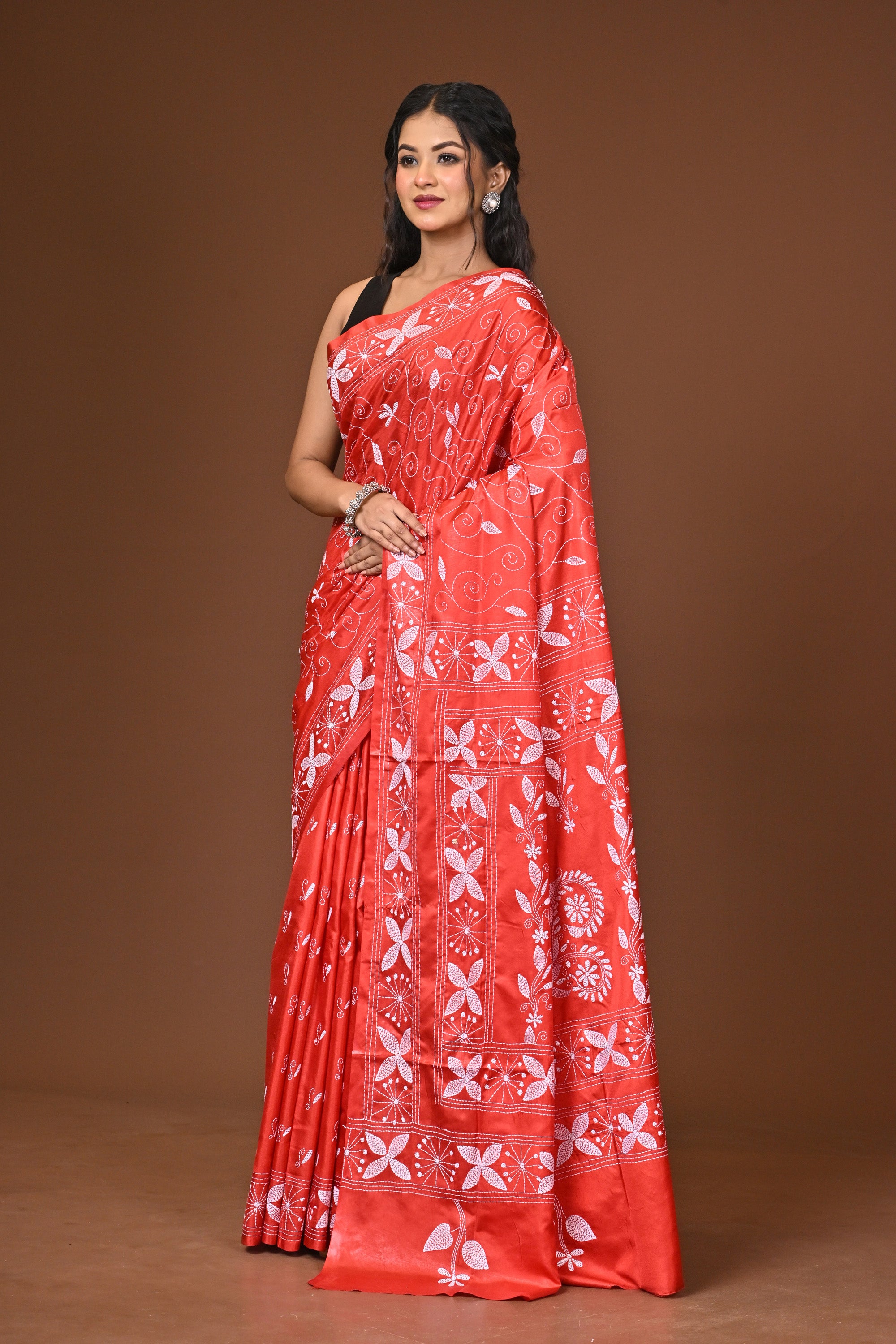 Blended Silk Kantha Stitch Saree Red Thumbnail