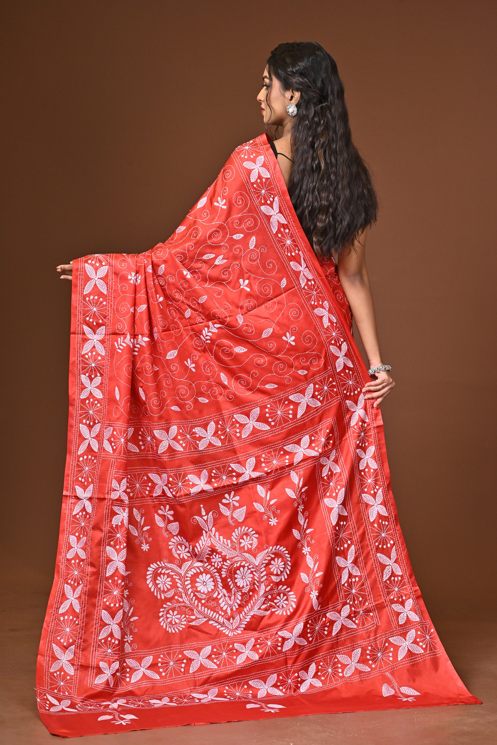 Blended Silk Kantha Stitch Saree Red Thumbnail