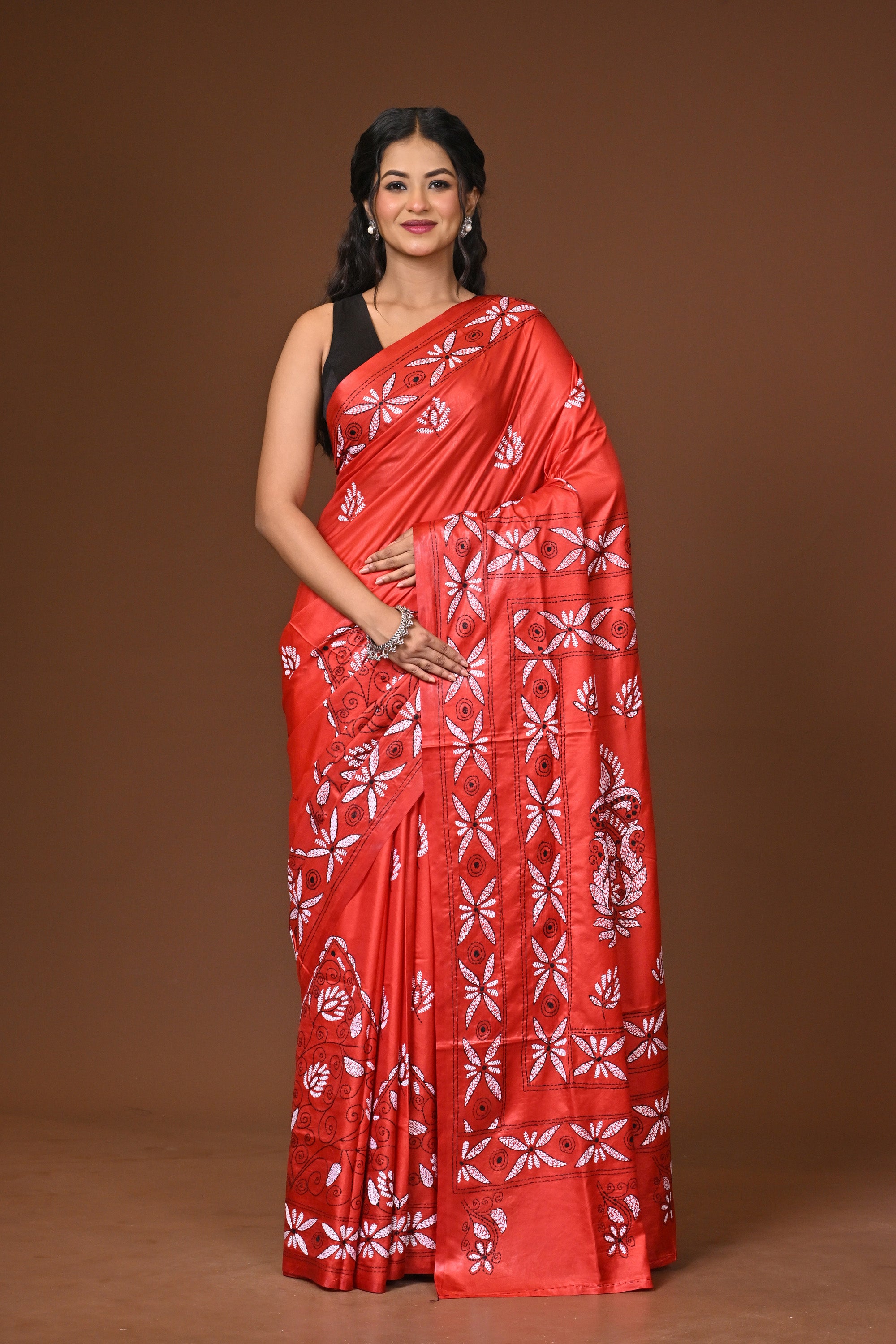 Blended Silk Kantha Stitch Saree Red Thumbnail