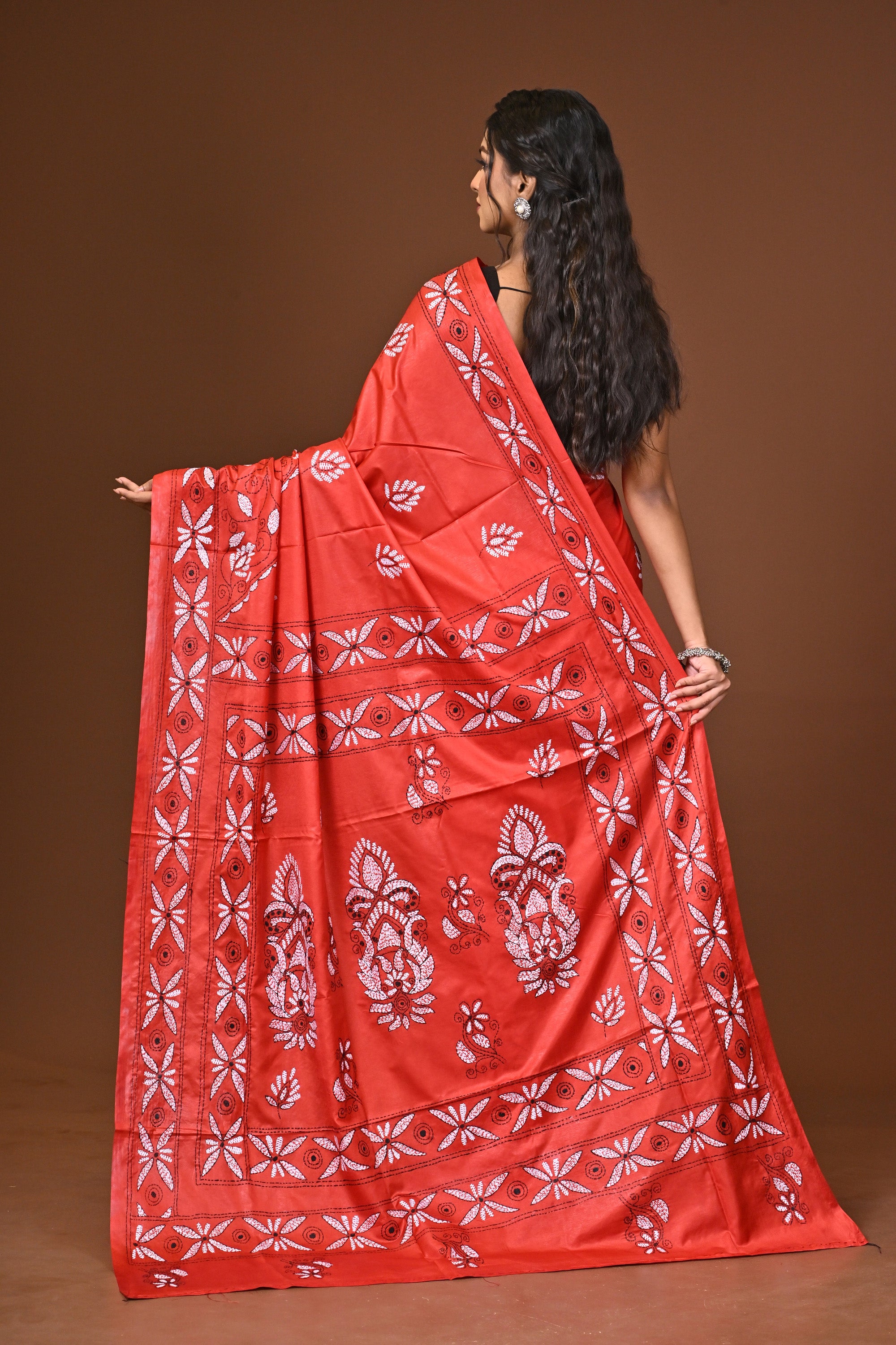 Blended Silk Kantha Stitch Saree Red Thumbnail