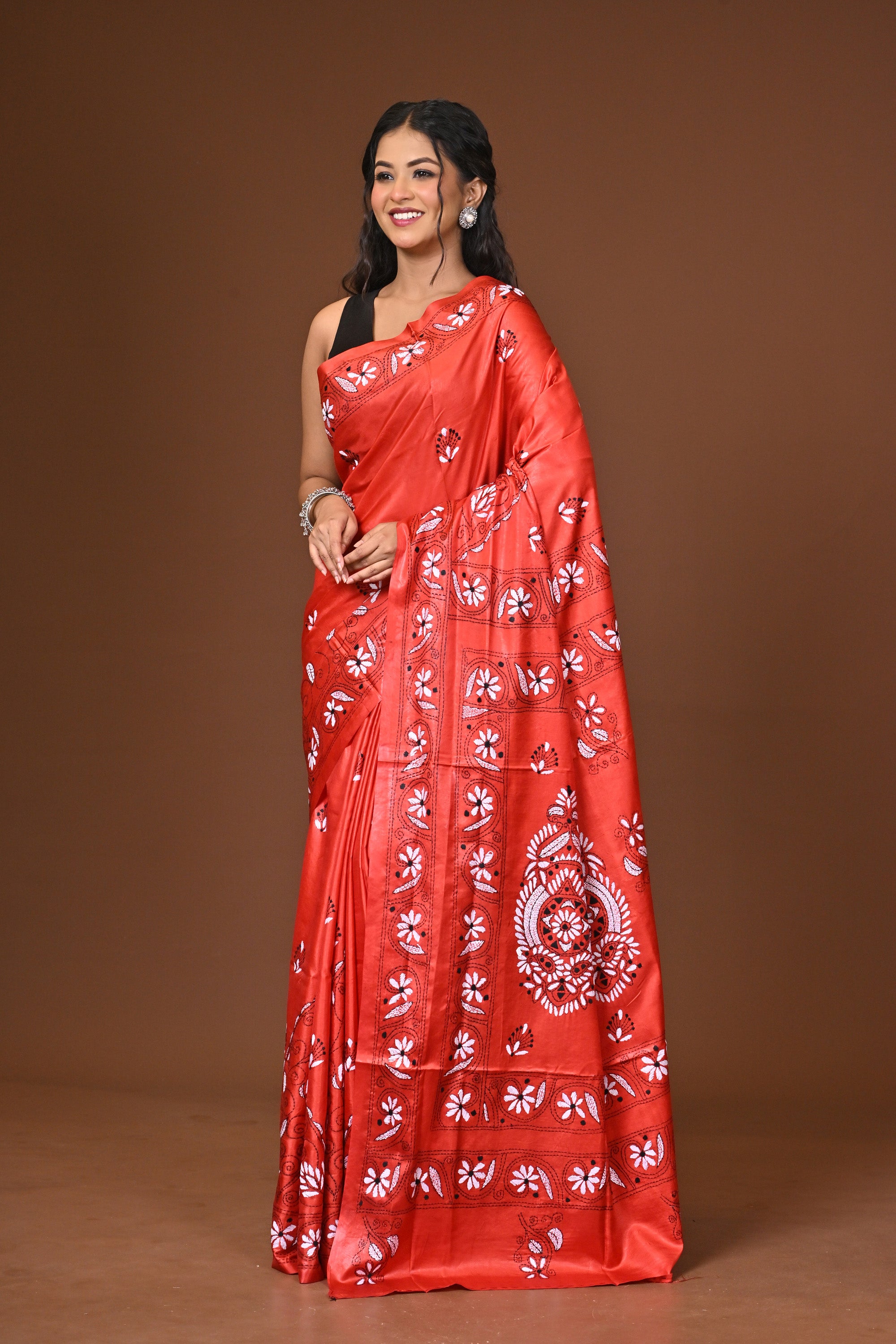 Blended Silk Kantha Stitch Saree Red Thumbnail