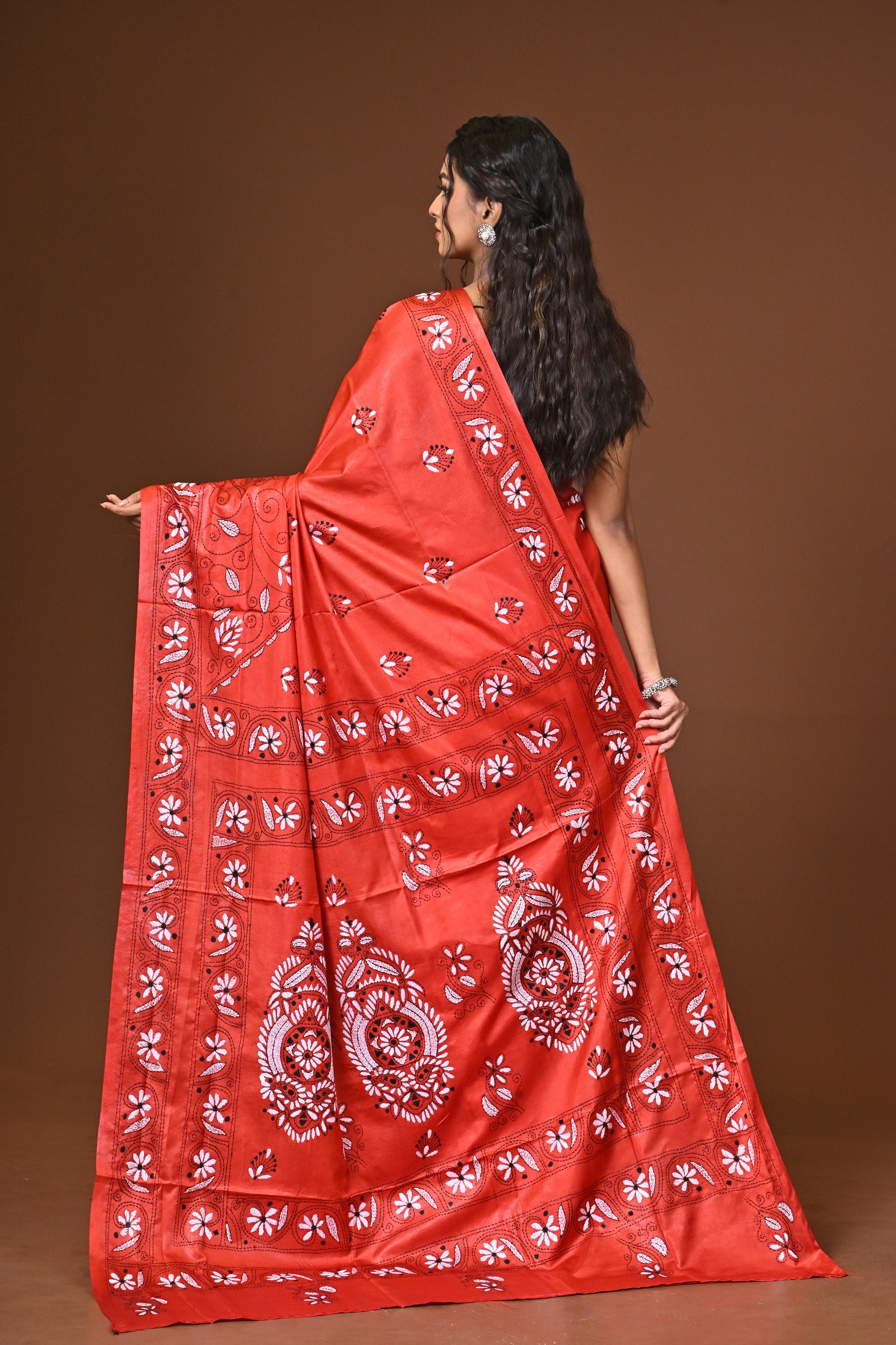 Blended Silk Kantha Stitch Saree Red Thumbnail