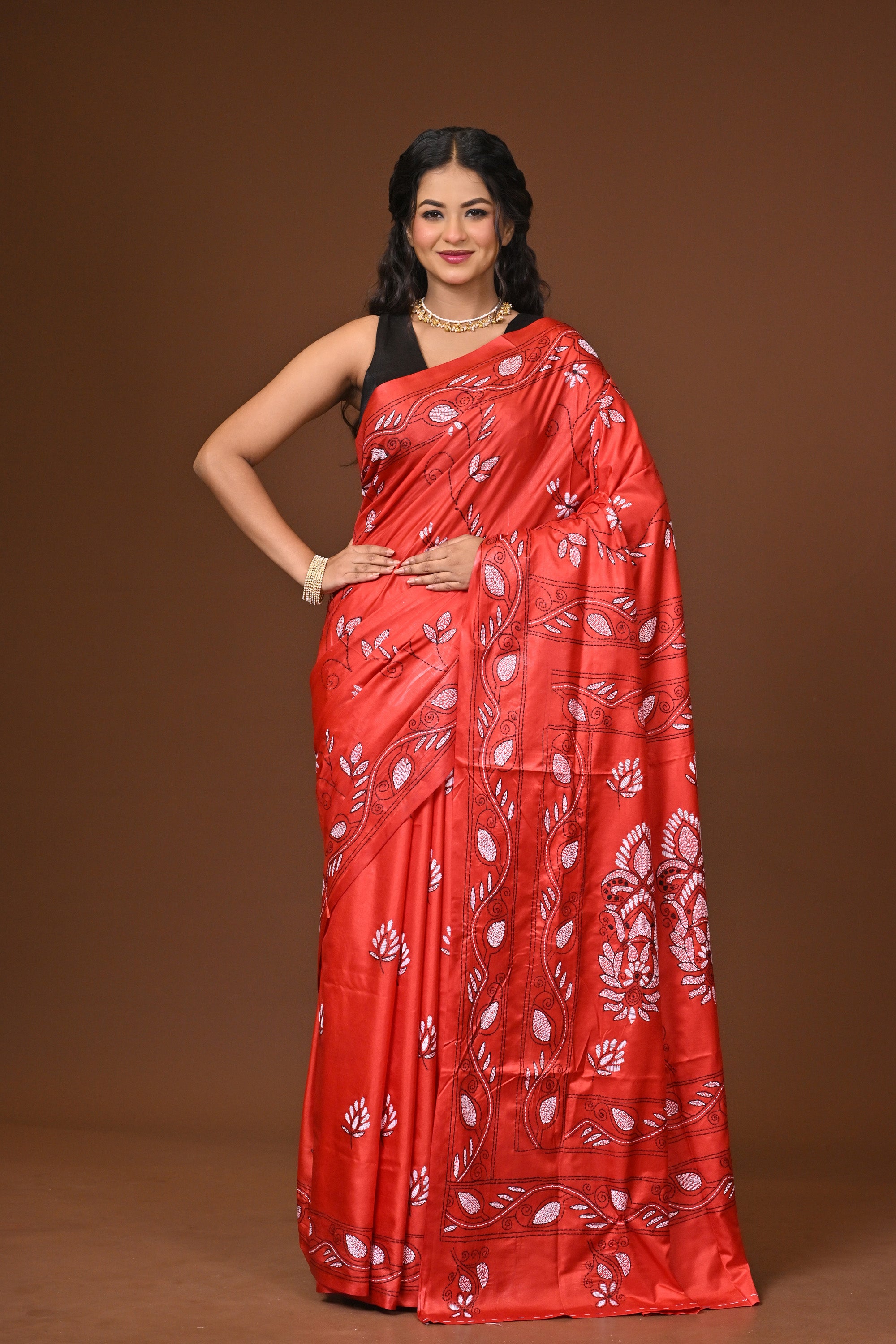 Blended Silk Kantha Stitch Saree Red Thumbnail