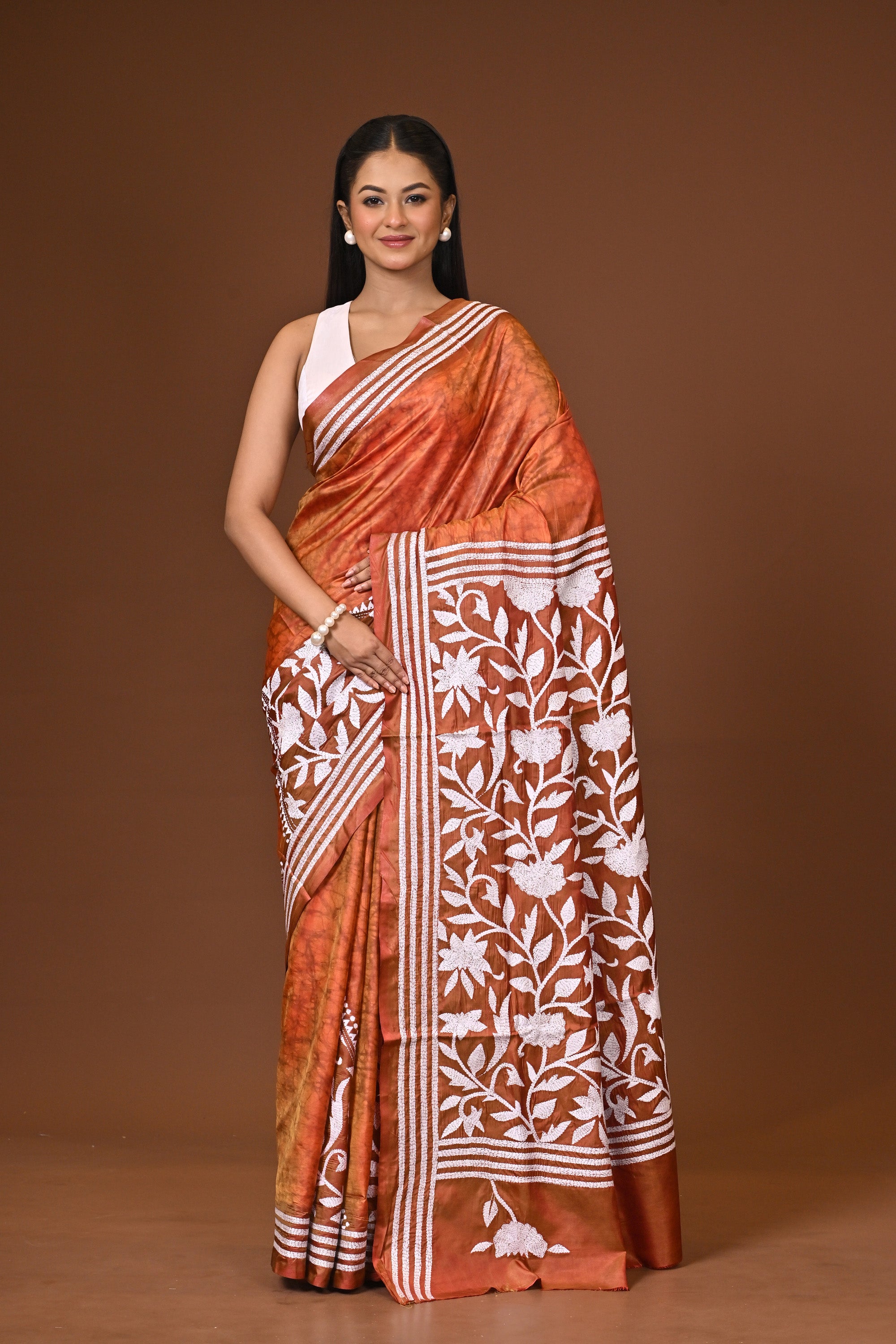 Blended Silk Kantha Stitch Saree Velvet Peach Thumbnail