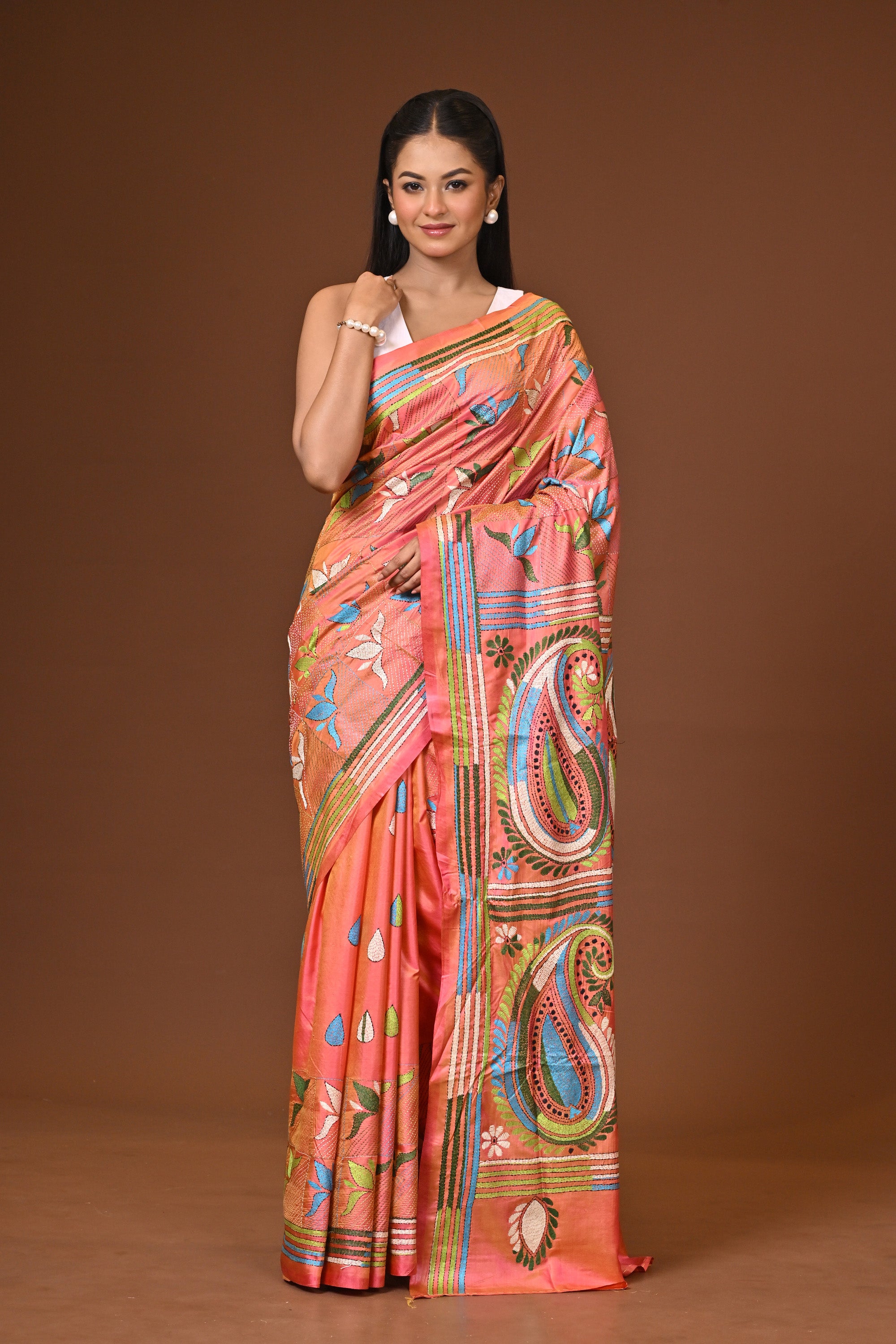 Blended Silk Kantha Stitch Saree Velvet Pink Thumbnail