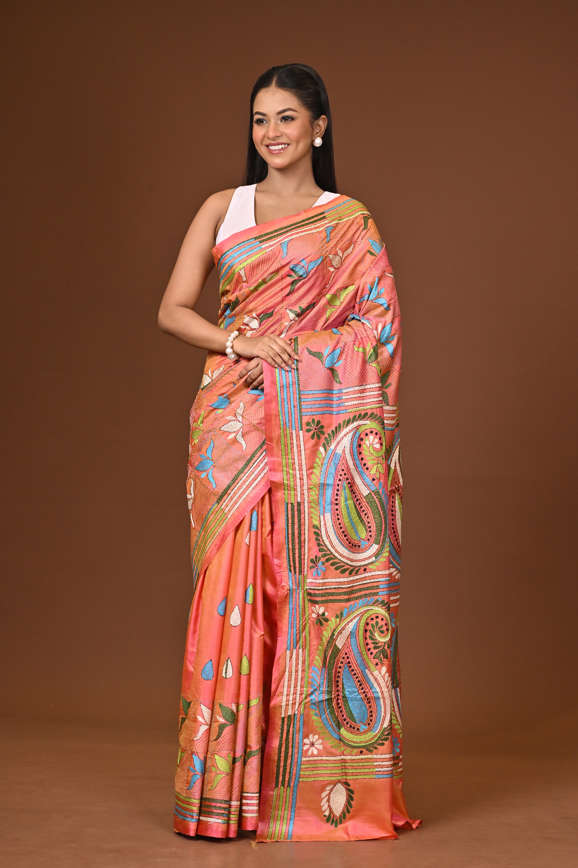 Blended Silk Kantha Stitch Saree Velvet Pink Thumbnail