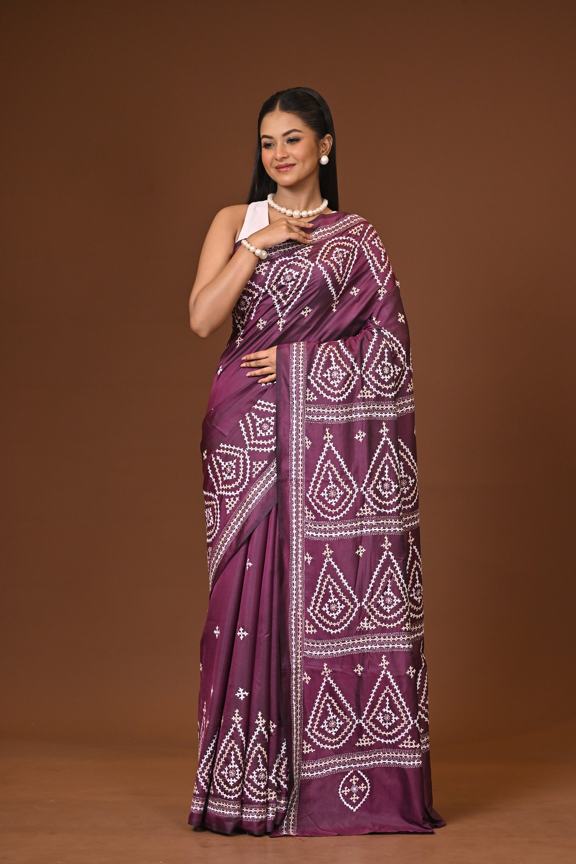 Blended Silk Kantha Saree Thumbnail