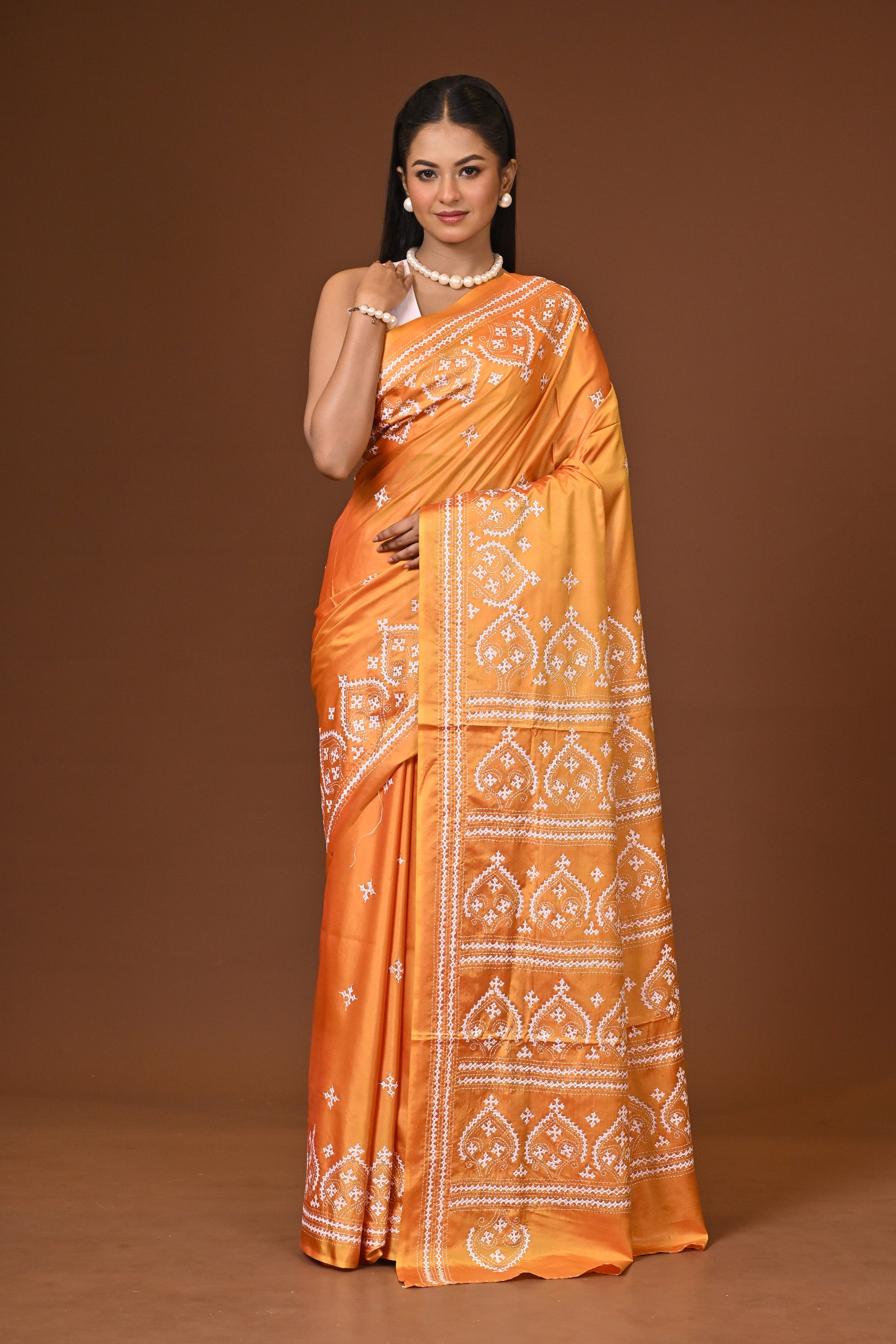 Blended Silk Kantha Saree Thumbnail