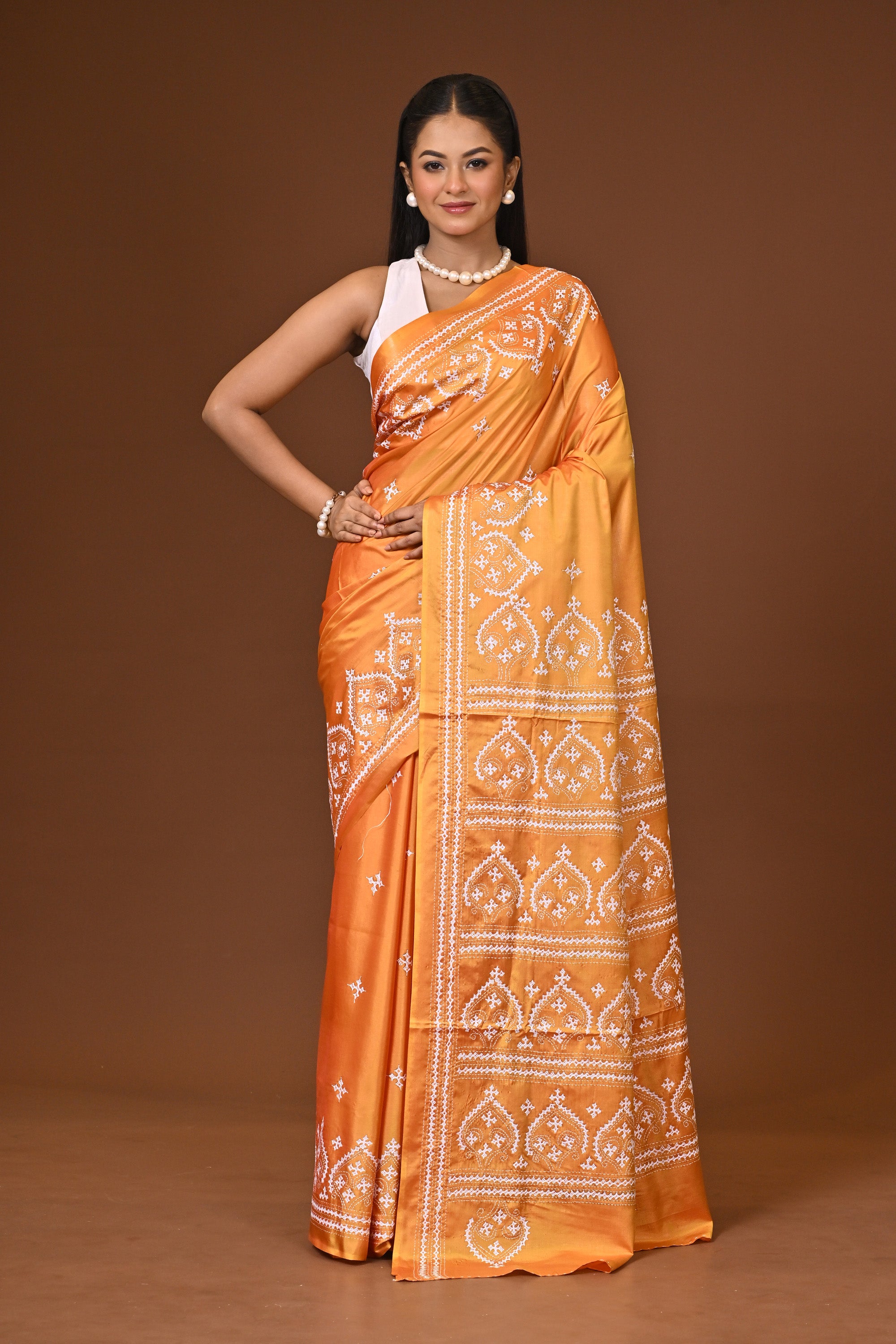 Blended Silk Kantha Saree Thumbnail