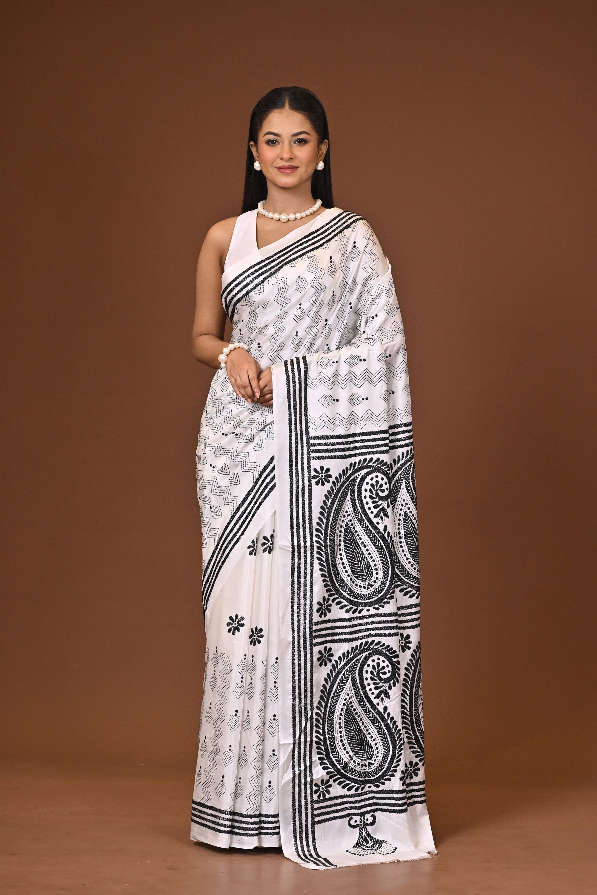 Blended Silk Kantha Stitch Saree White