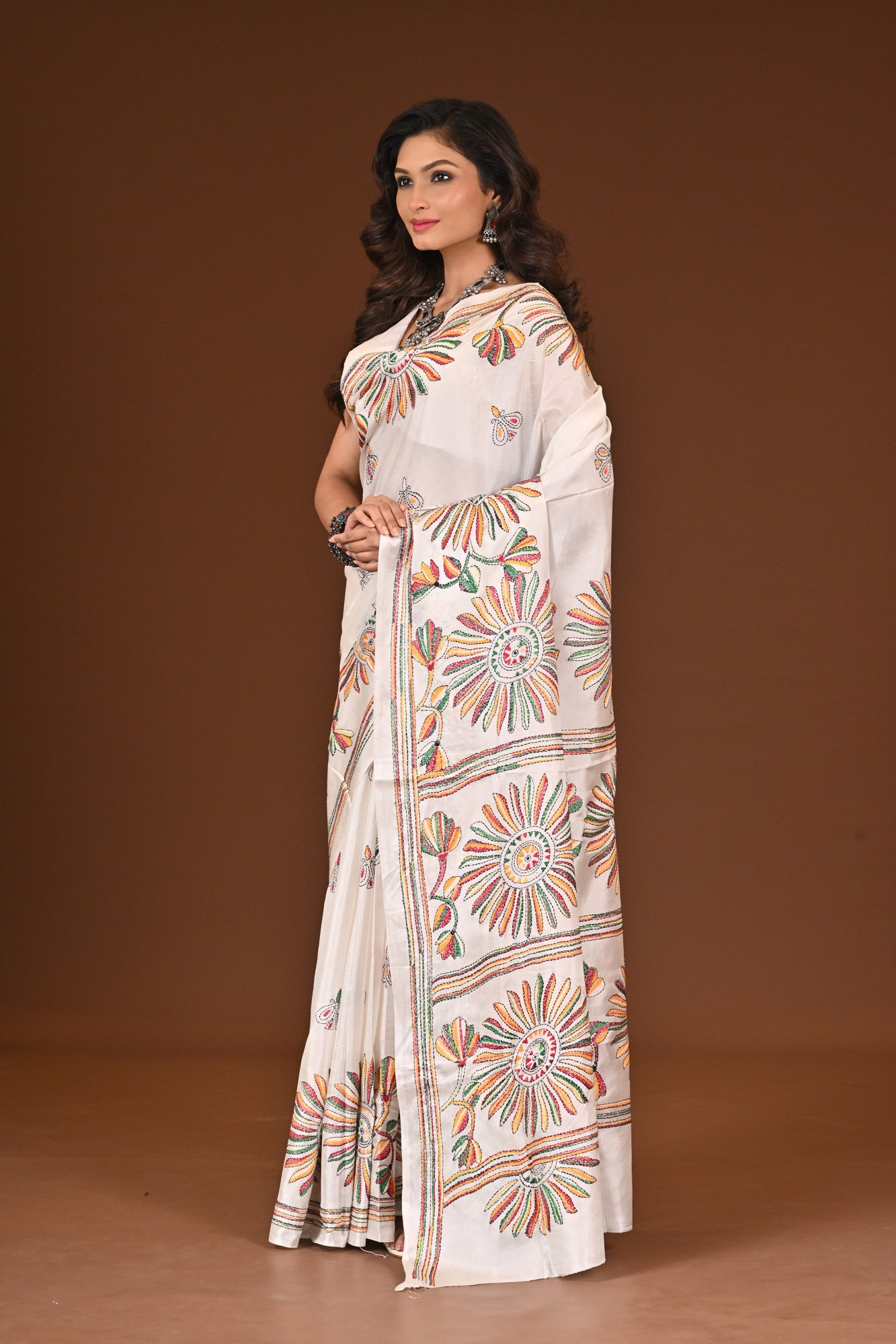 Blended Silk Kantha Stitch Saree White Thumbnail