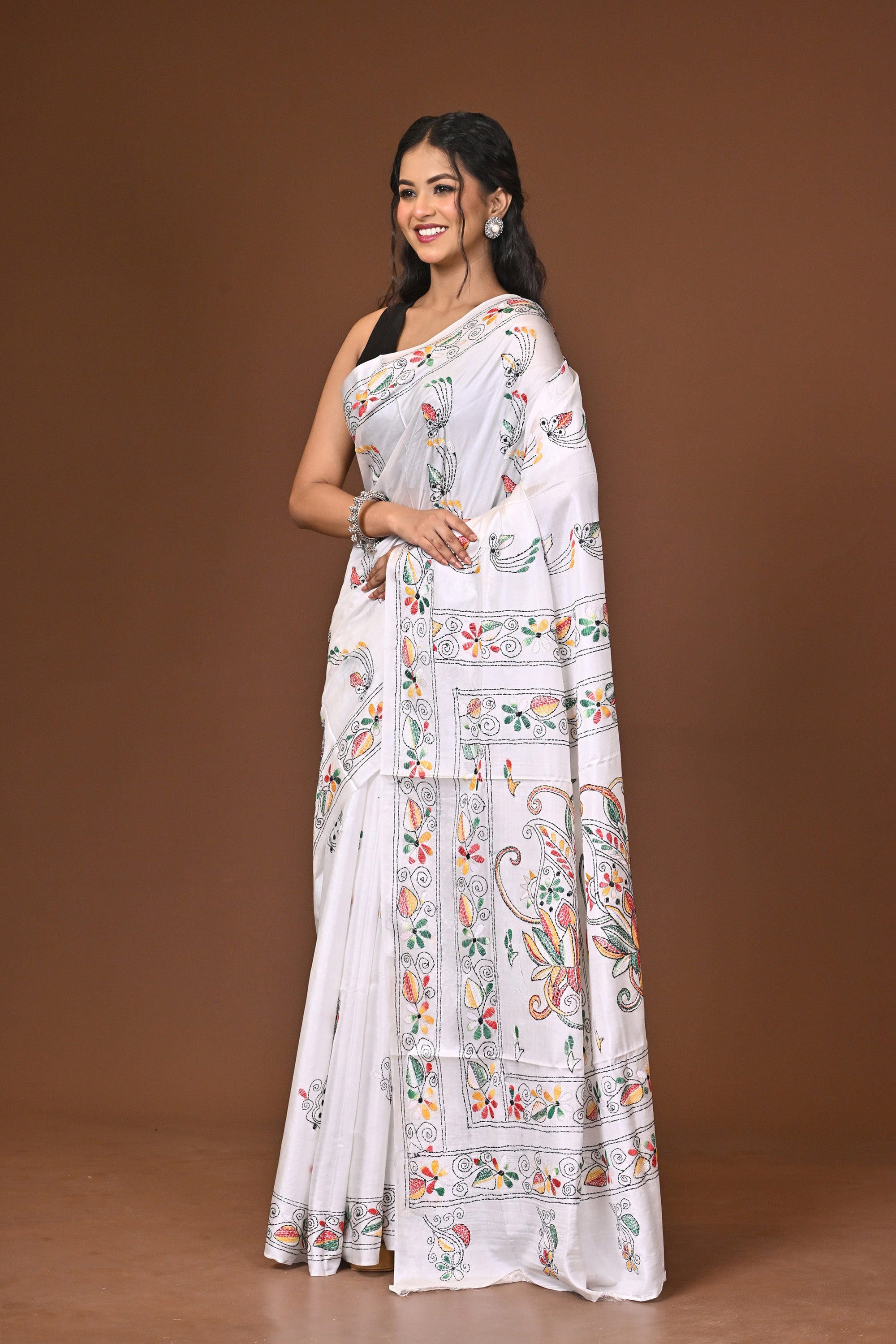 Blended Silk Kantha Stitch Saree White Thumbnail
