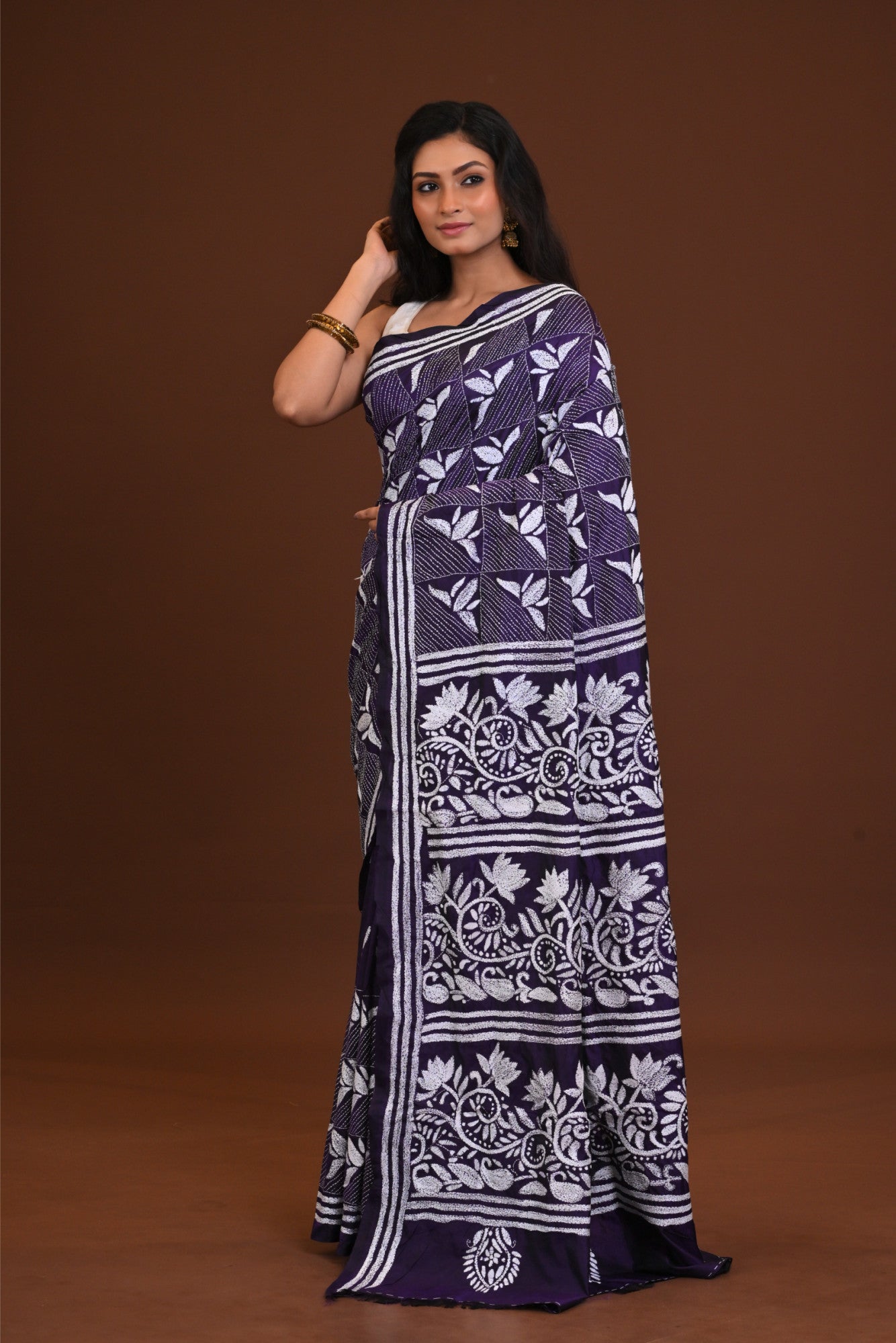 Blended Silk Kantha Stith Saree Blue Thumbnail