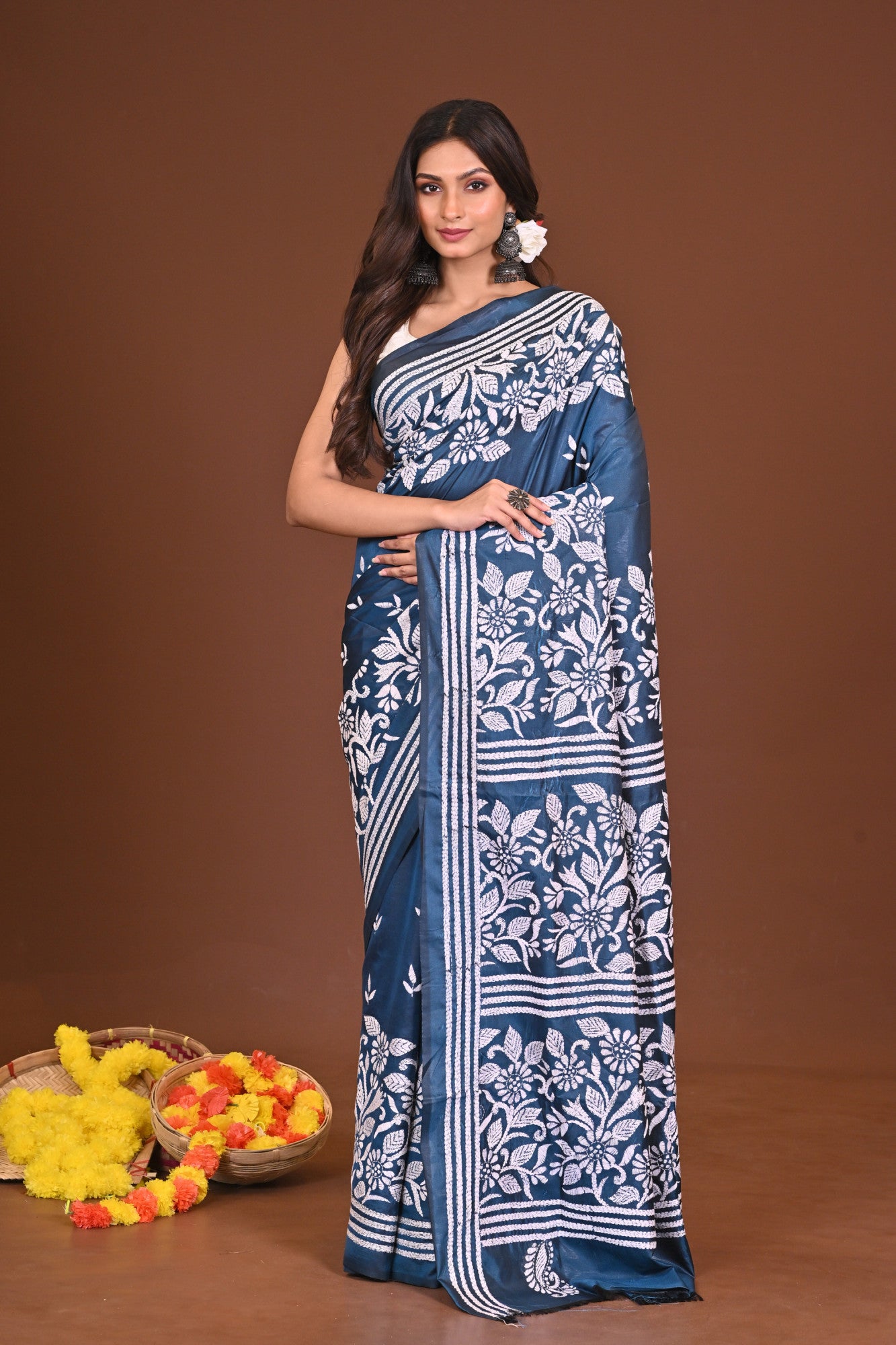 DEVOBHOOMIDOLON BLENDED SILK KANTHA SAREE Thumbnail