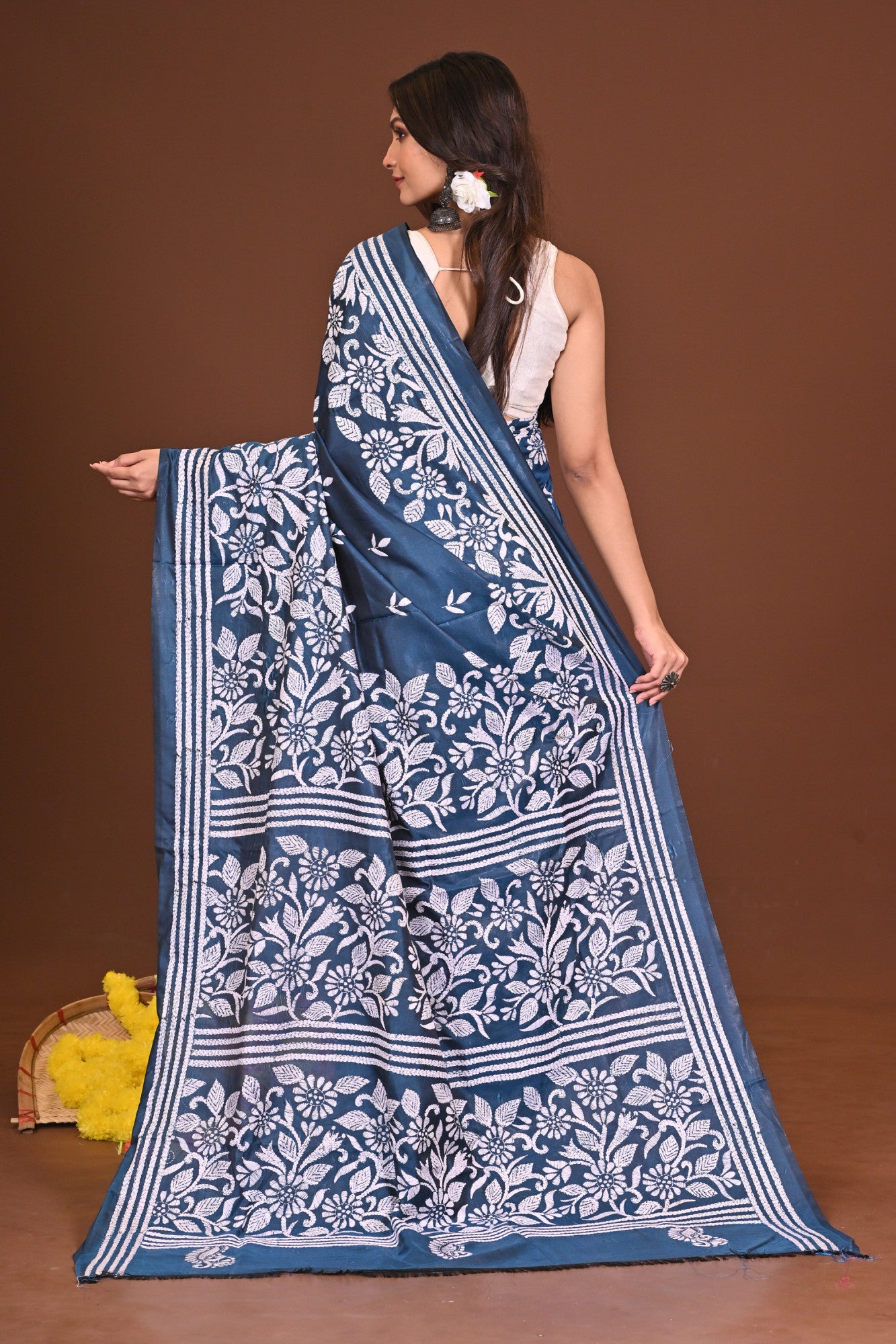 DEVOBHOOMIDOLON BLENDED SILK KANTHA SAREE Thumbnail
