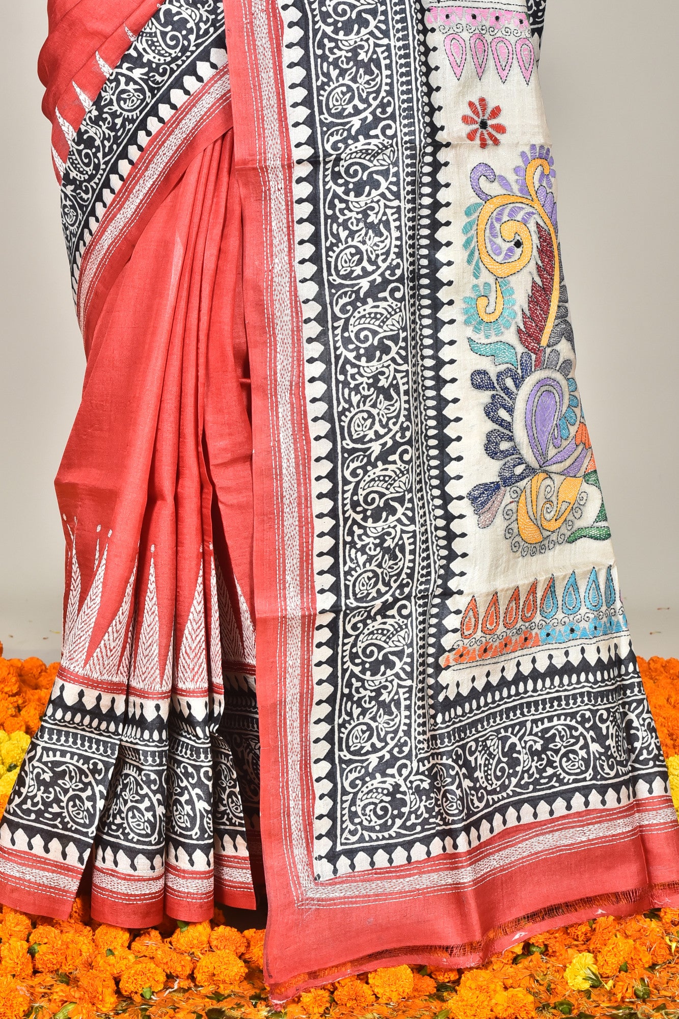 GACHI SILK DIY KANTHA SAREE Thumbnail